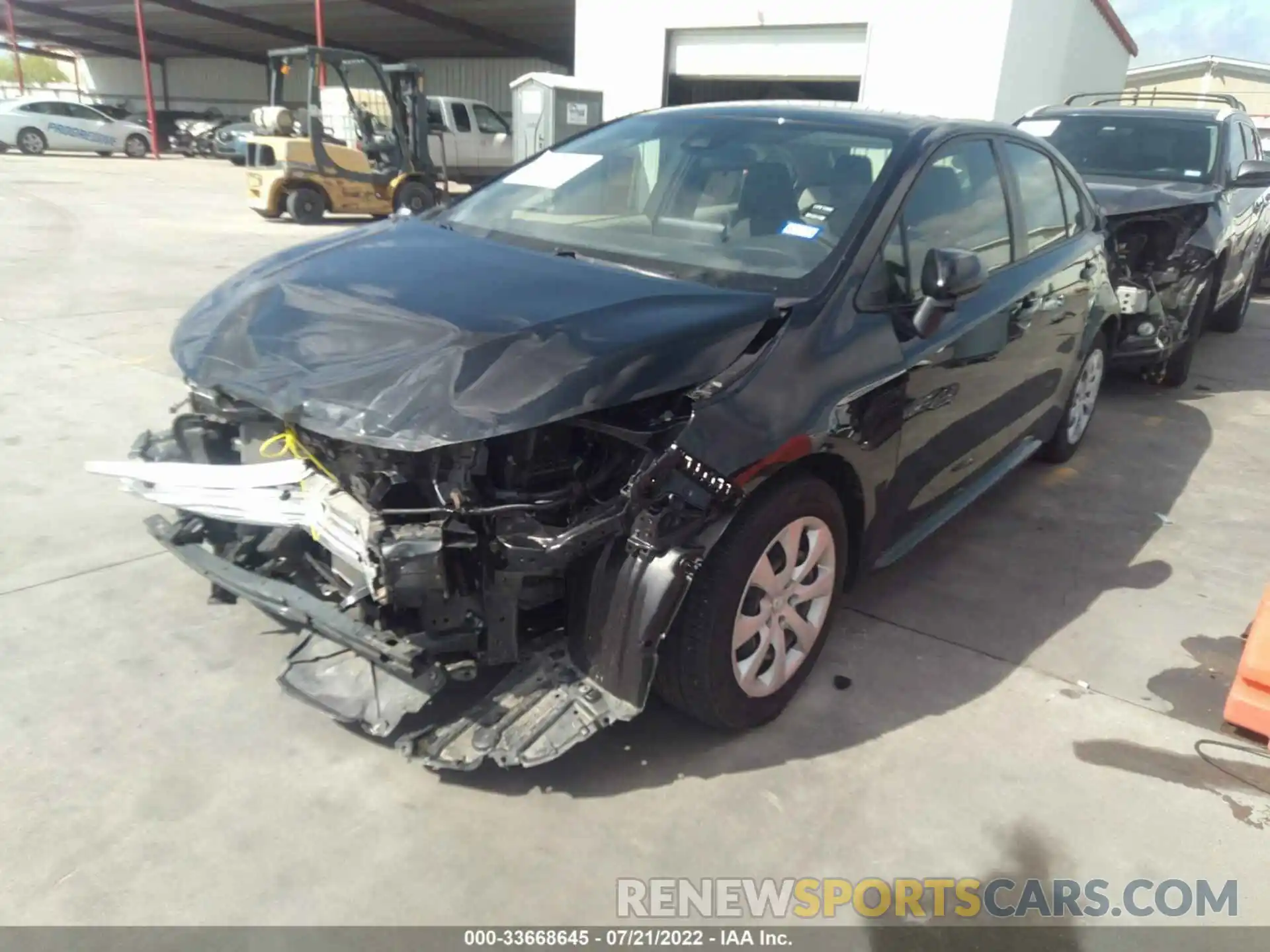 2 Photograph of a damaged car JTDEPRAE0LJ065364 TOYOTA COROLLA 2020