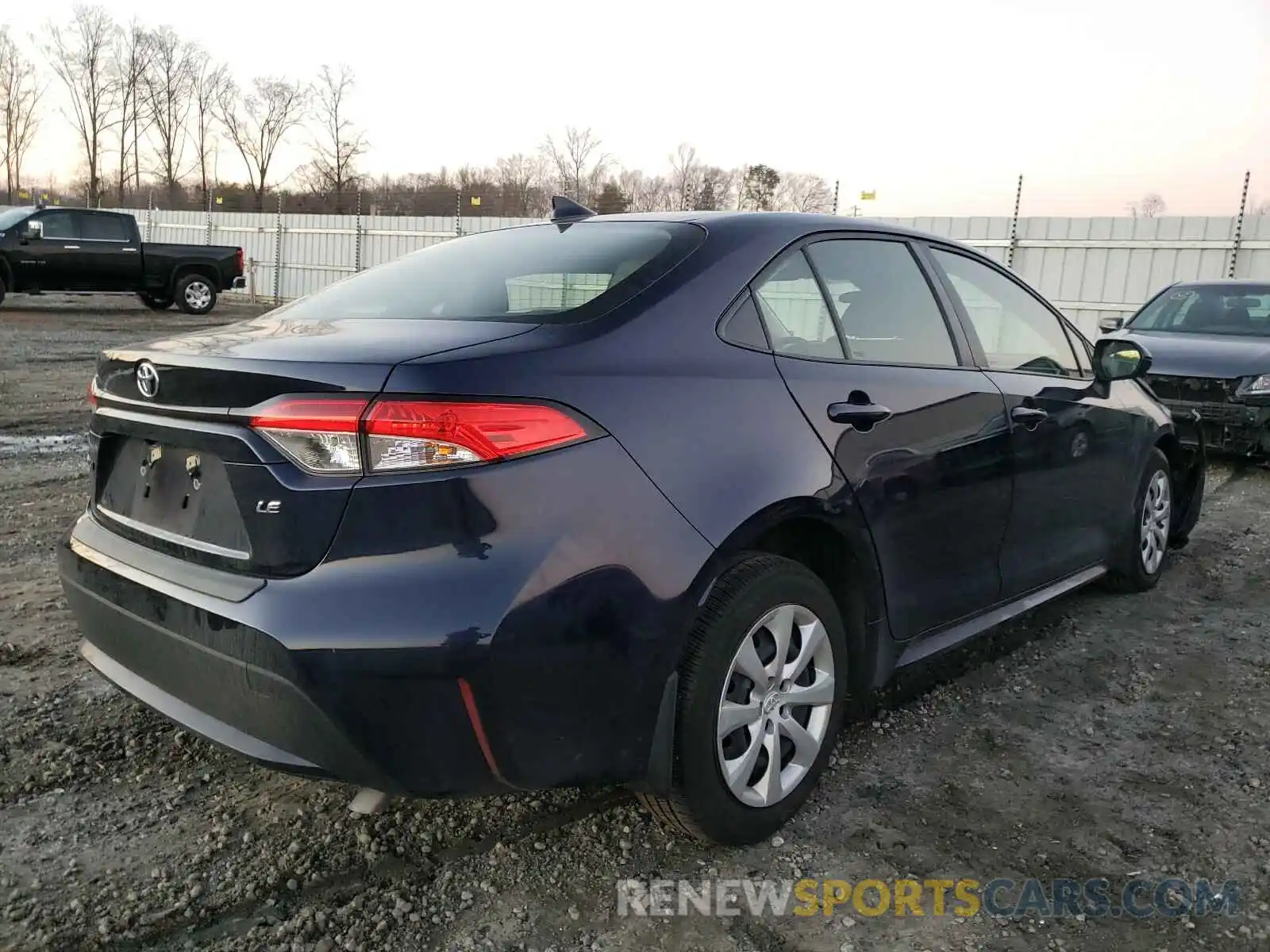 4 Photograph of a damaged car JTDEPRAE0LJ066904 TOYOTA COROLLA 2020