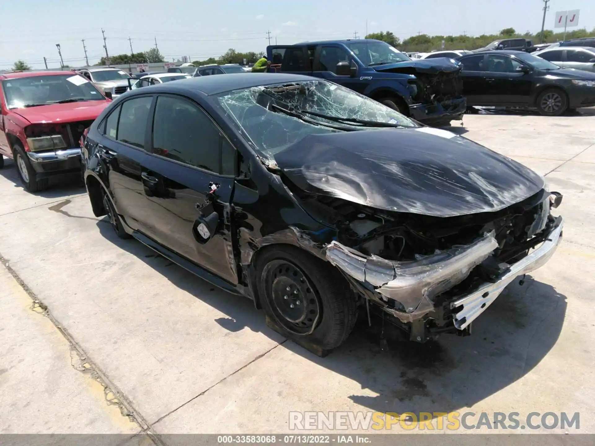 1 Photograph of a damaged car JTDEPRAE0LJ066918 TOYOTA COROLLA 2020