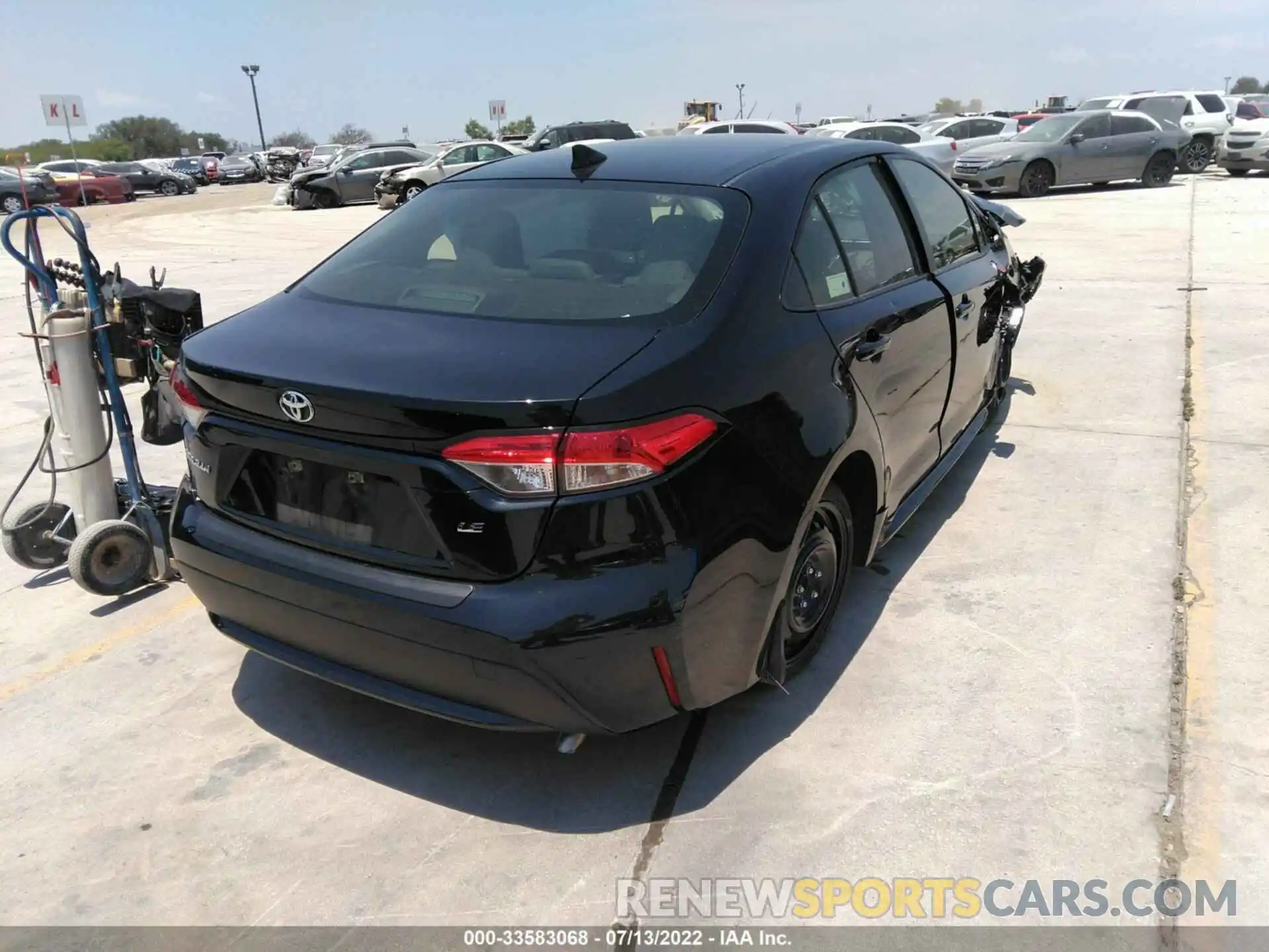 4 Photograph of a damaged car JTDEPRAE0LJ066918 TOYOTA COROLLA 2020