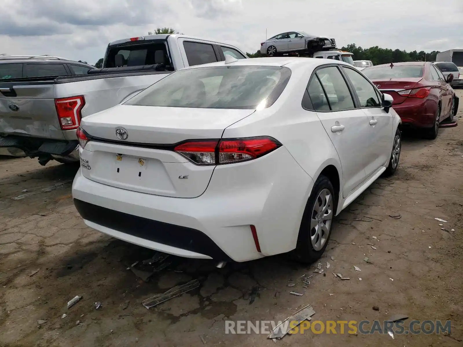 4 Photograph of a damaged car JTDEPRAE0LJ068569 TOYOTA COROLLA 2020