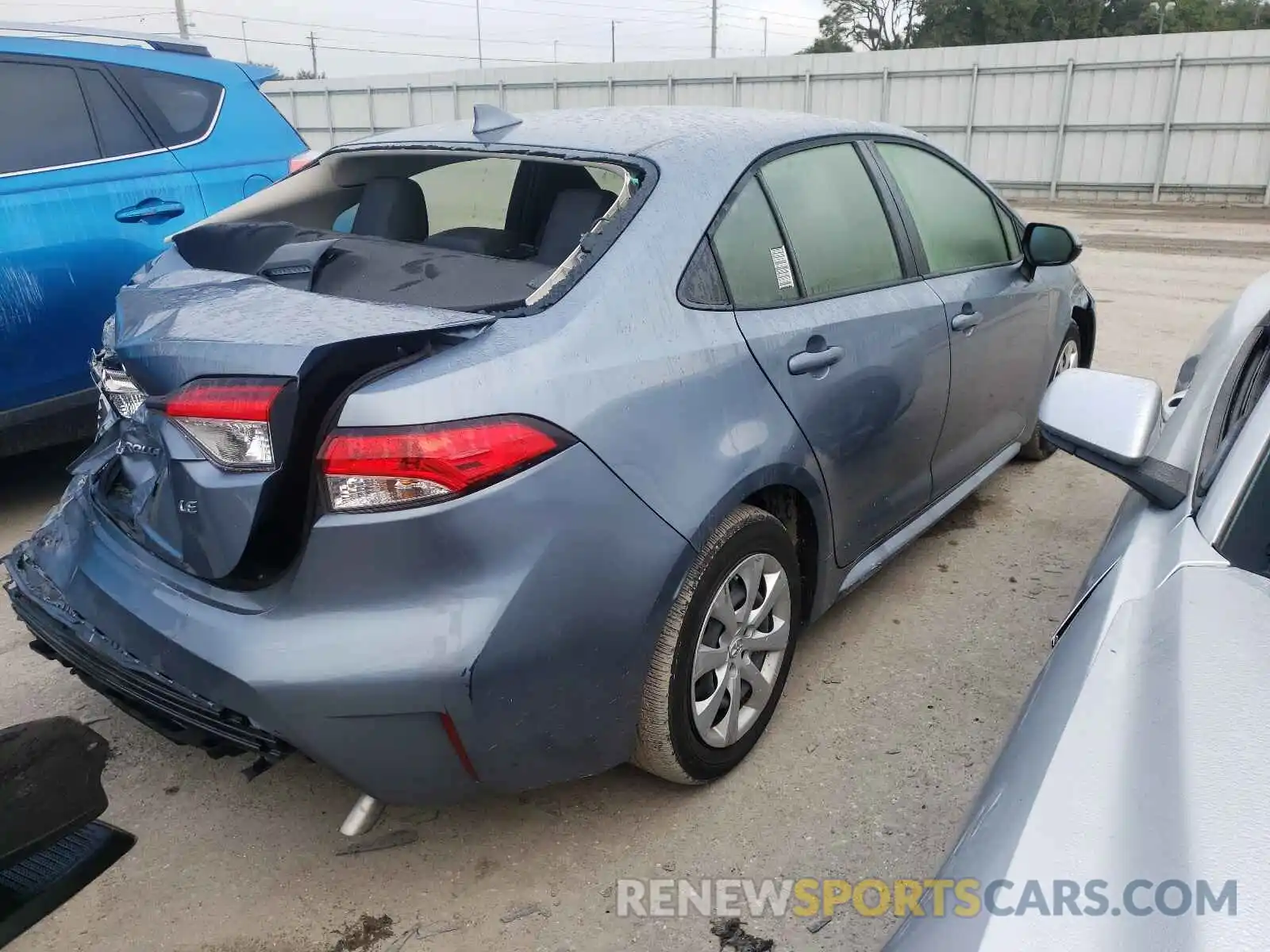 4 Photograph of a damaged car JTDEPRAE0LJ069544 TOYOTA COROLLA 2020