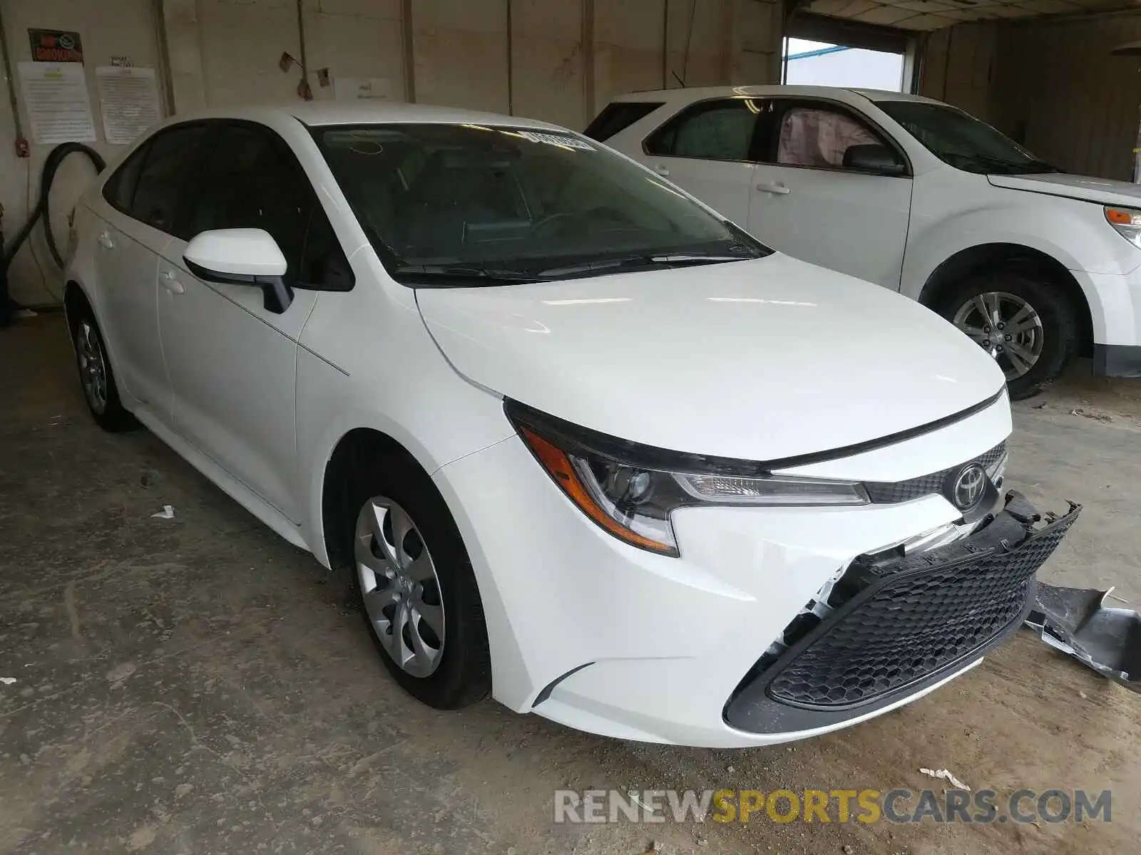 1 Photograph of a damaged car JTDEPRAE0LJ069642 TOYOTA COROLLA 2020