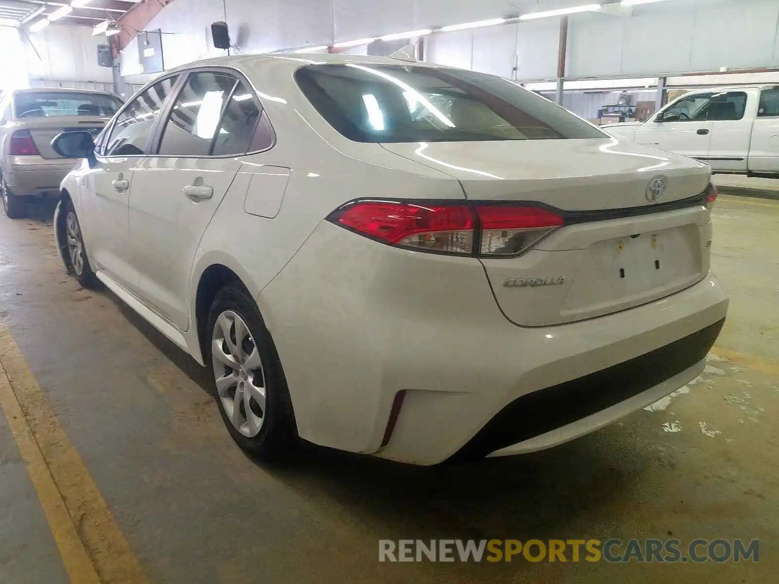 3 Photograph of a damaged car JTDEPRAE0LJ071746 TOYOTA COROLLA 2020