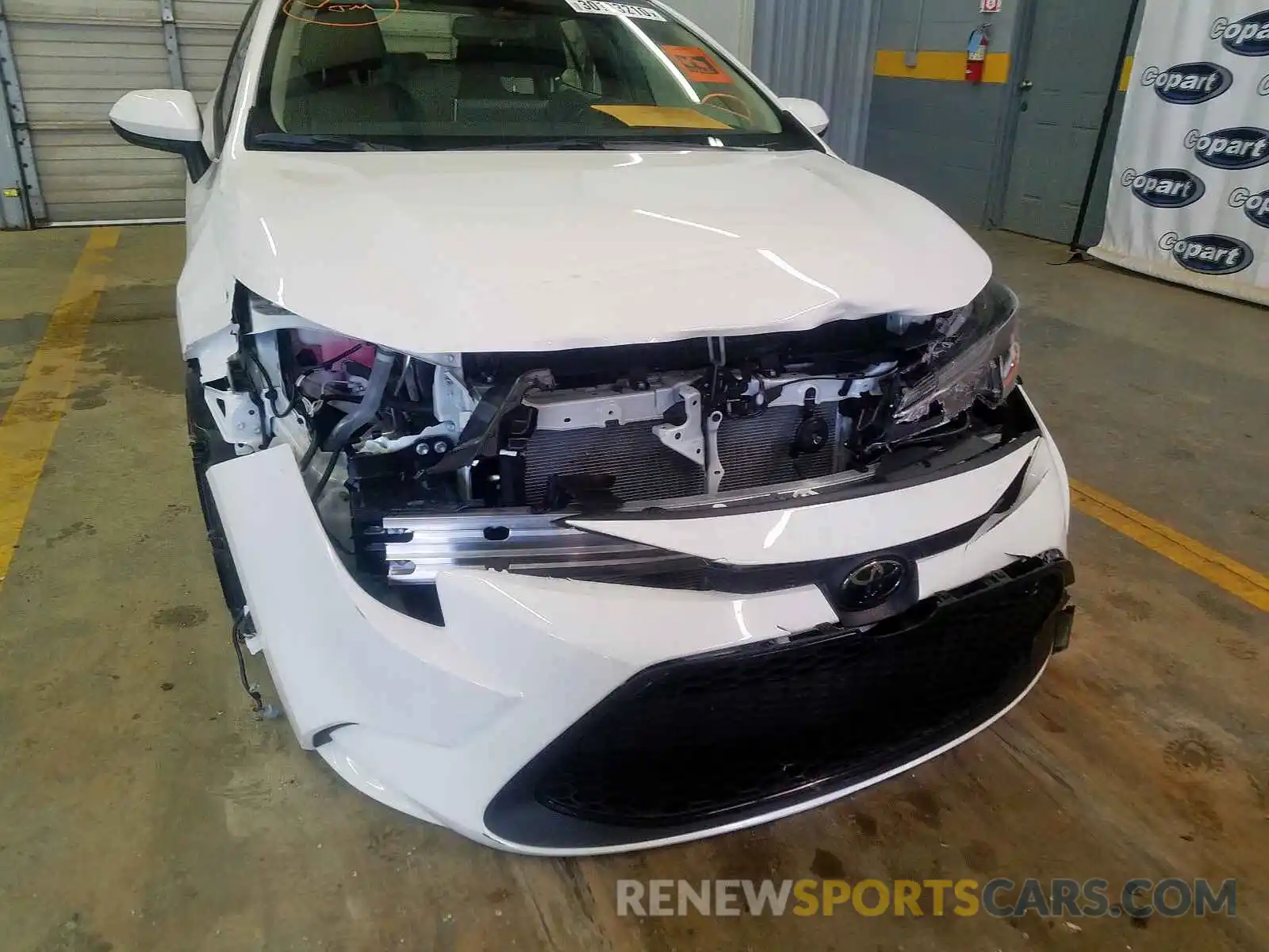 9 Photograph of a damaged car JTDEPRAE0LJ071746 TOYOTA COROLLA 2020