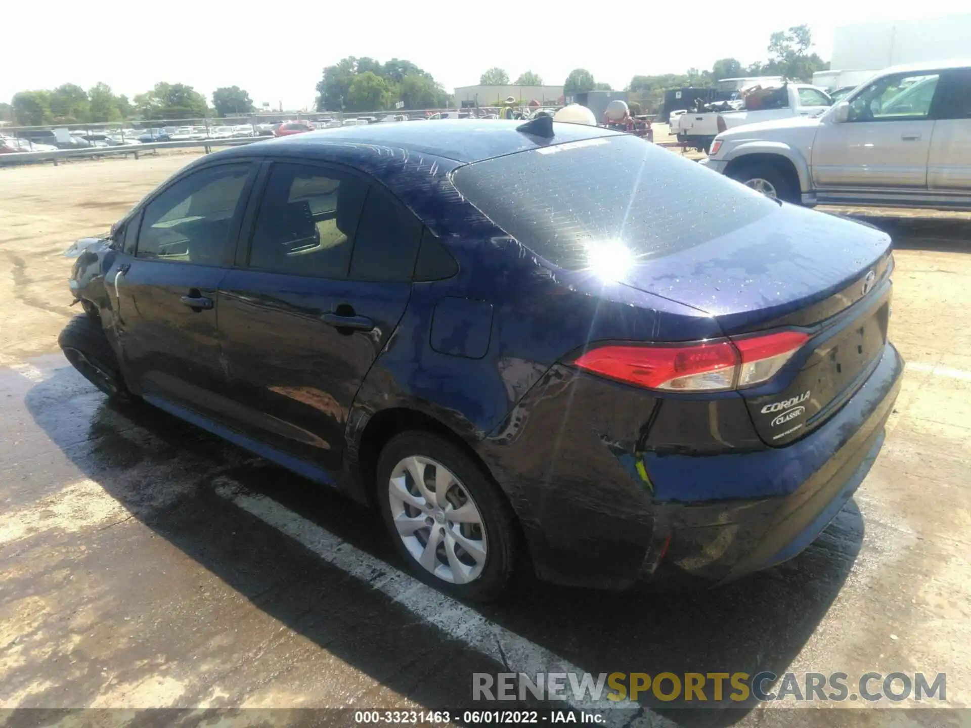 3 Photograph of a damaged car JTDEPRAE0LJ072184 TOYOTA COROLLA 2020