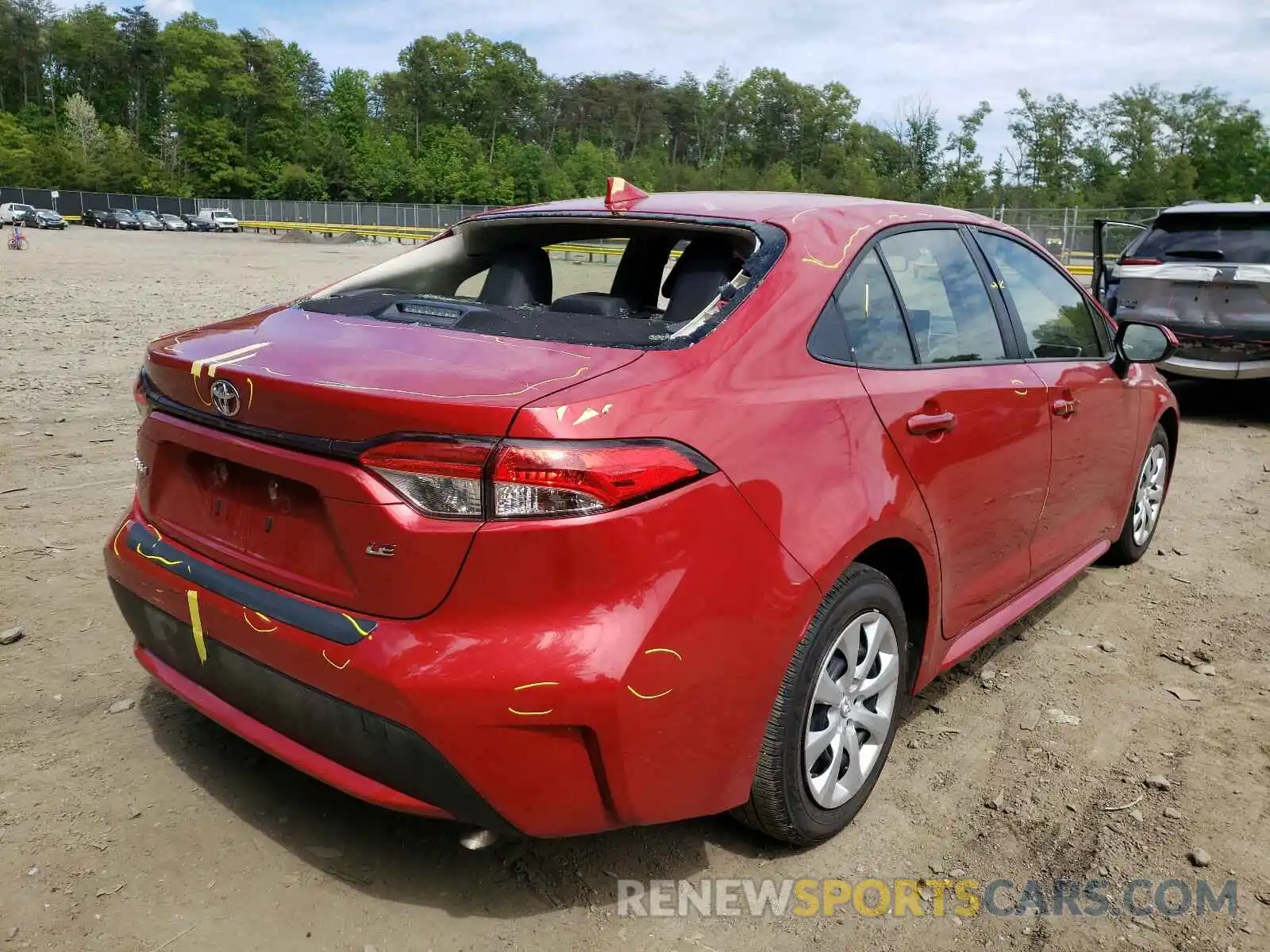 4 Photograph of a damaged car JTDEPRAE0LJ073139 TOYOTA COROLLA 2020