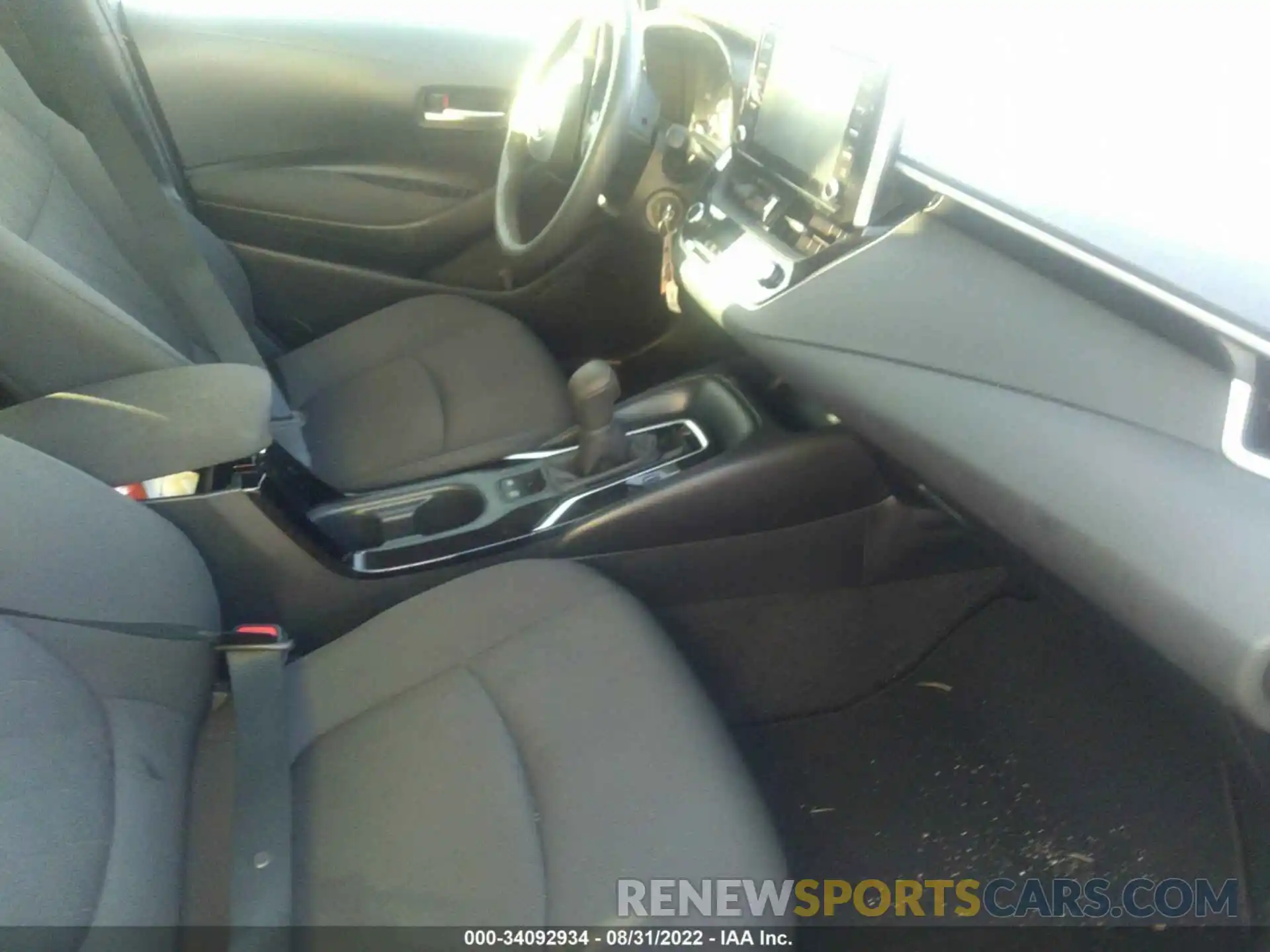 5 Photograph of a damaged car JTDEPRAE0LJ073254 TOYOTA COROLLA 2020