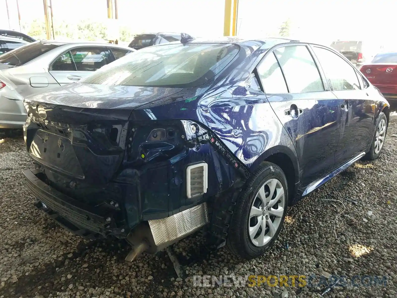 4 Photograph of a damaged car JTDEPRAE0LJ074078 TOYOTA COROLLA 2020