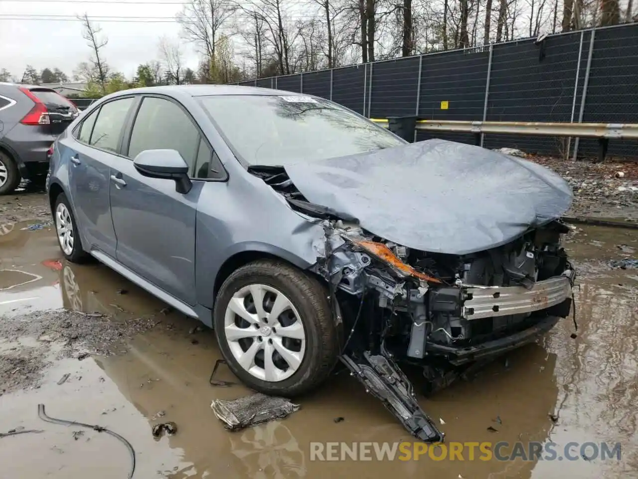 1 Photograph of a damaged car JTDEPRAE0LJ074176 TOYOTA COROLLA 2020