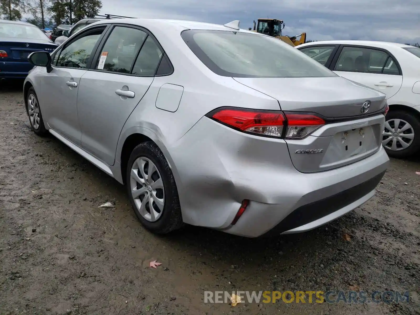 3 Photograph of a damaged car JTDEPRAE0LJ075294 TOYOTA COROLLA 2020