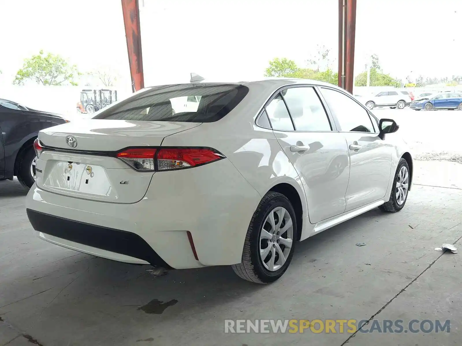 4 Photograph of a damaged car JTDEPRAE0LJ079541 TOYOTA COROLLA 2020