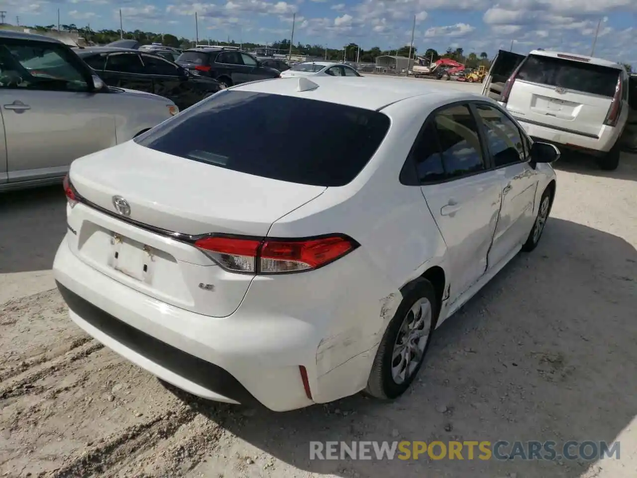 4 Photograph of a damaged car JTDEPRAE0LJ080060 TOYOTA COROLLA 2020