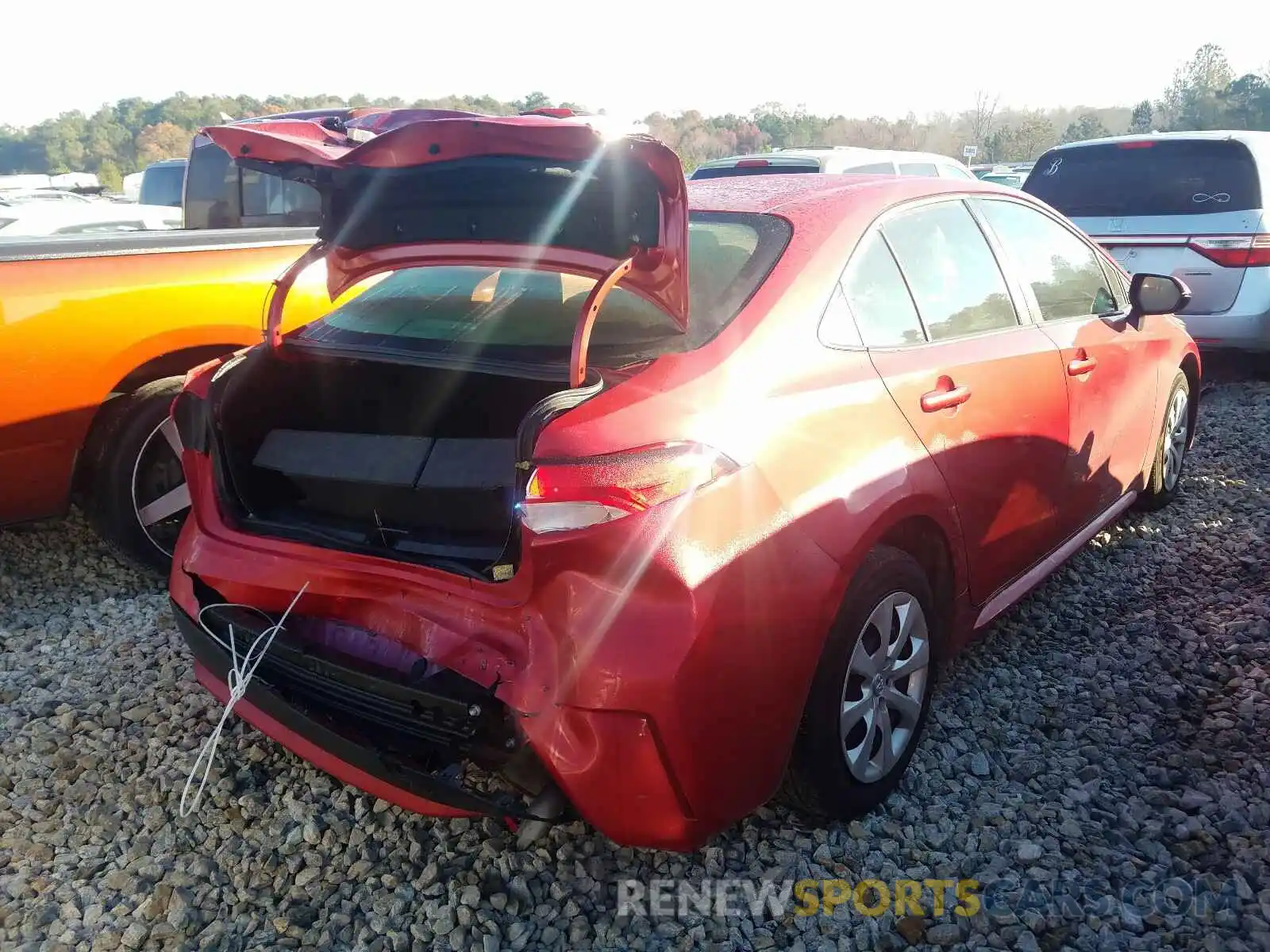 4 Photograph of a damaged car JTDEPRAE0LJ080558 TOYOTA COROLLA 2020