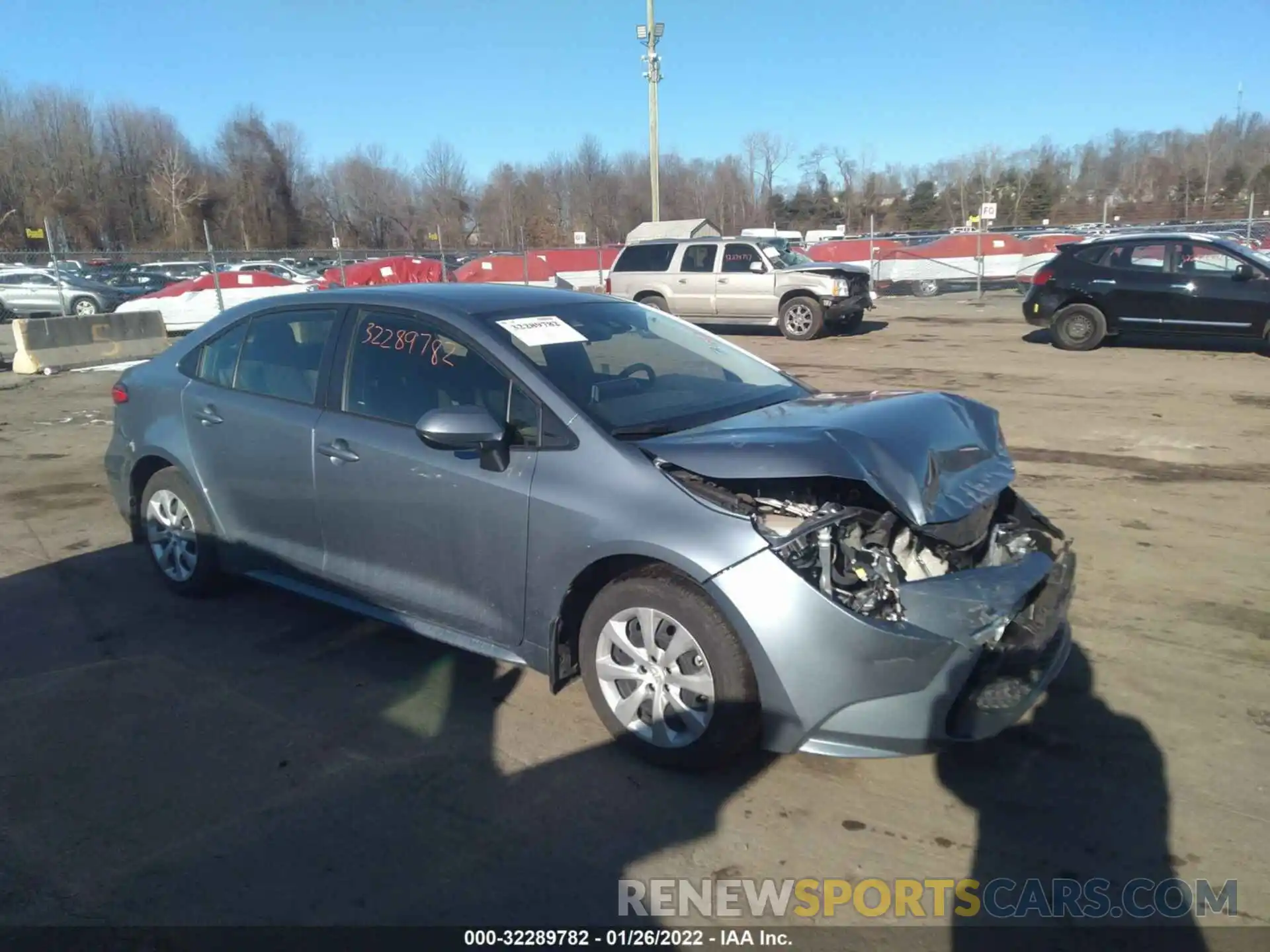 1 Photograph of a damaged car JTDEPRAE0LJ080995 TOYOTA COROLLA 2020