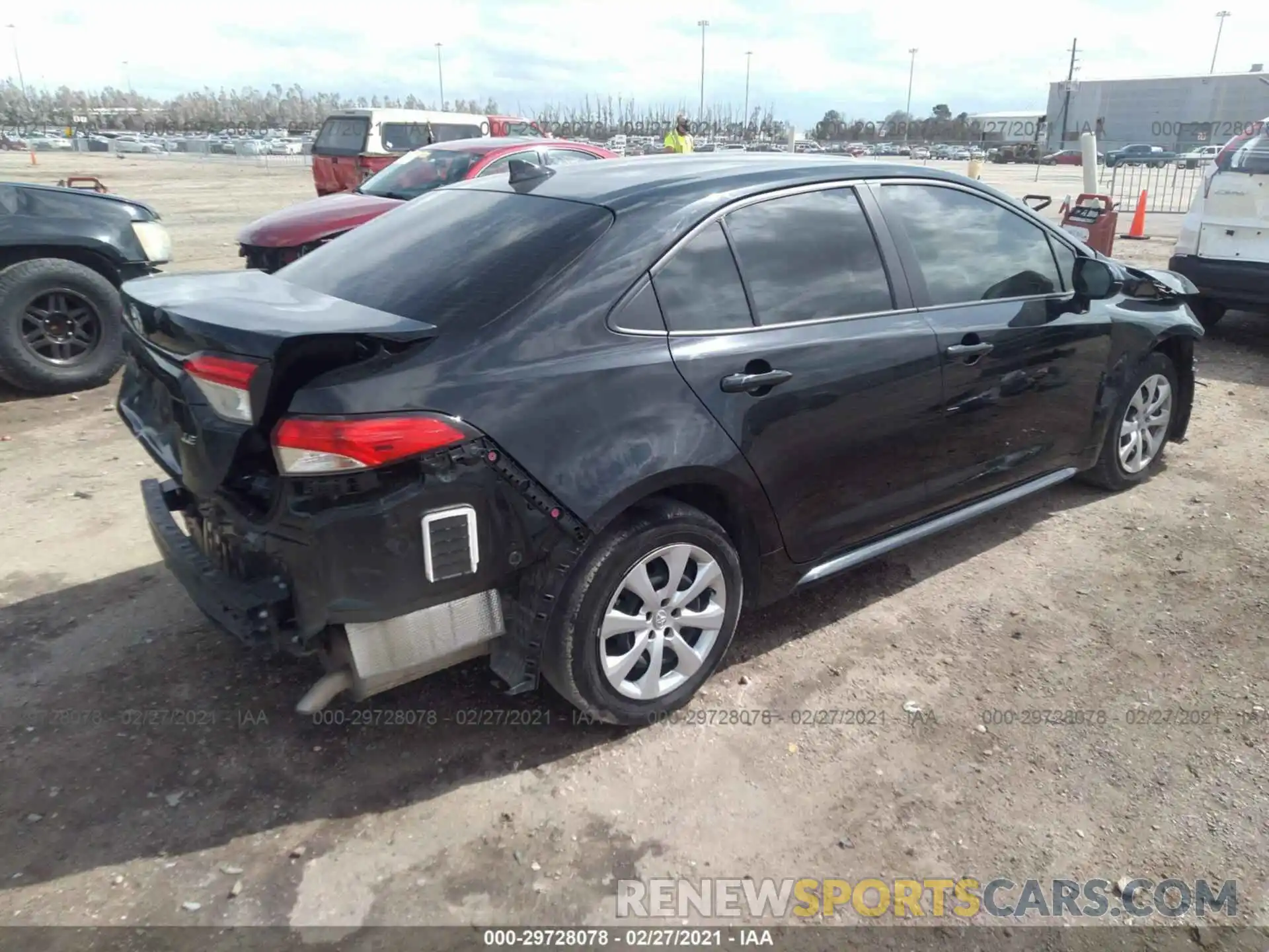 4 Photograph of a damaged car JTDEPRAE0LJ083105 TOYOTA COROLLA 2020