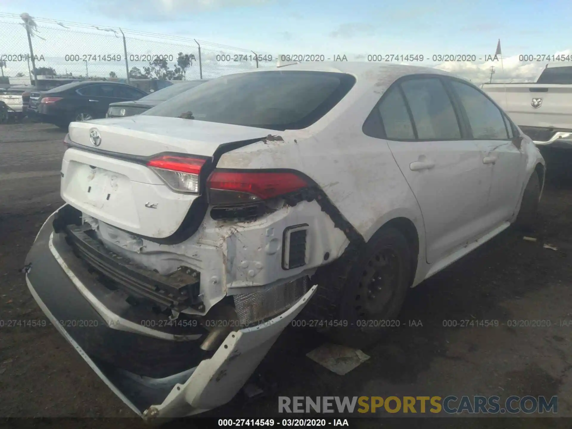 4 Photograph of a damaged car JTDEPRAE0LJ083671 TOYOTA COROLLA 2020