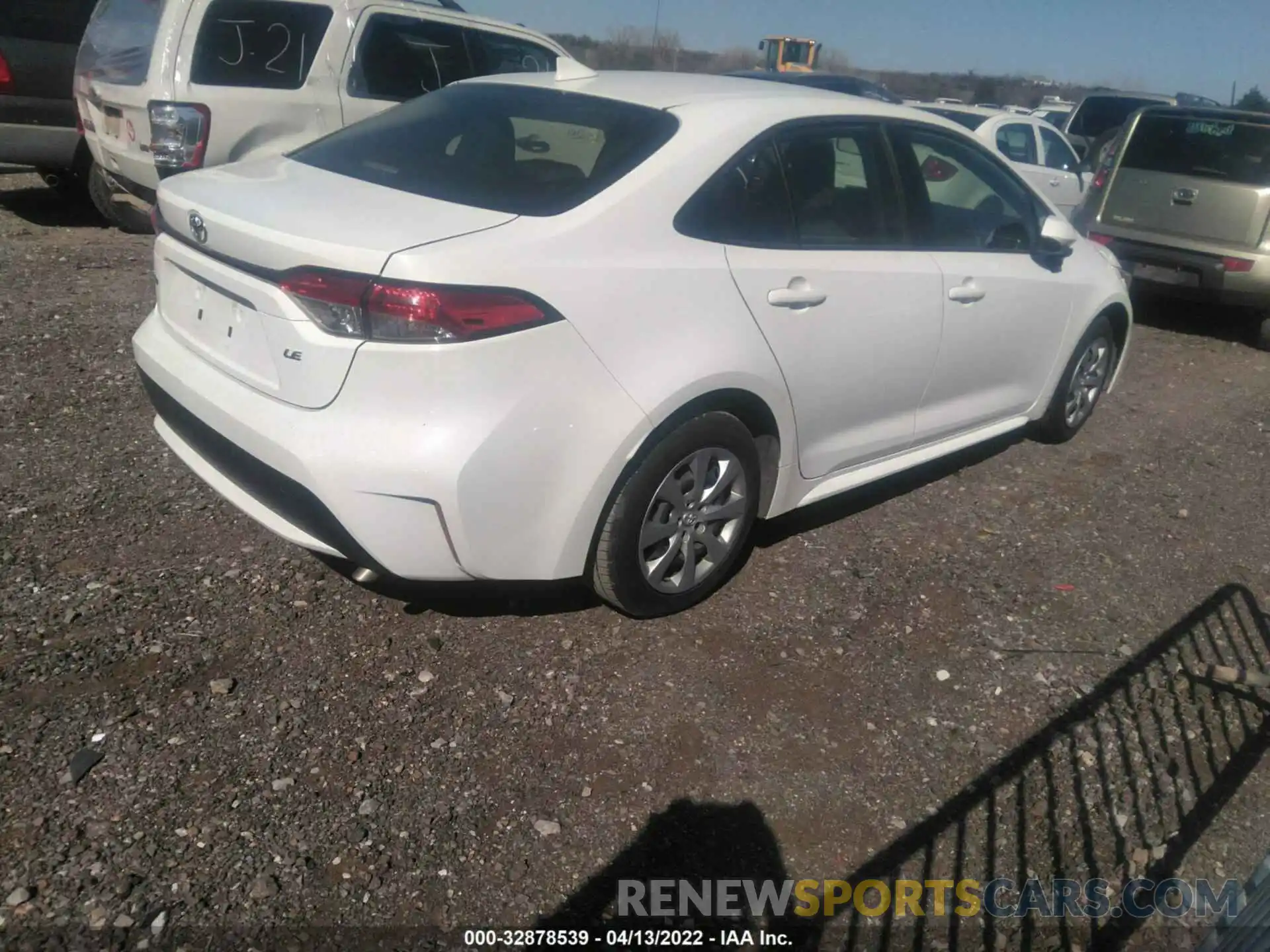 4 Photograph of a damaged car JTDEPRAE0LJ085419 TOYOTA COROLLA 2020