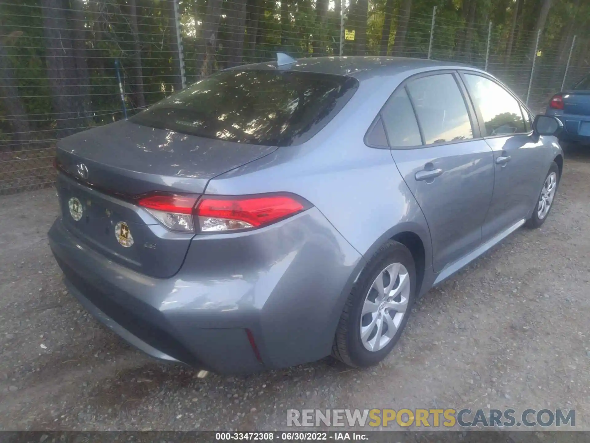 4 Photograph of a damaged car JTDEPRAE0LJ085694 TOYOTA COROLLA 2020