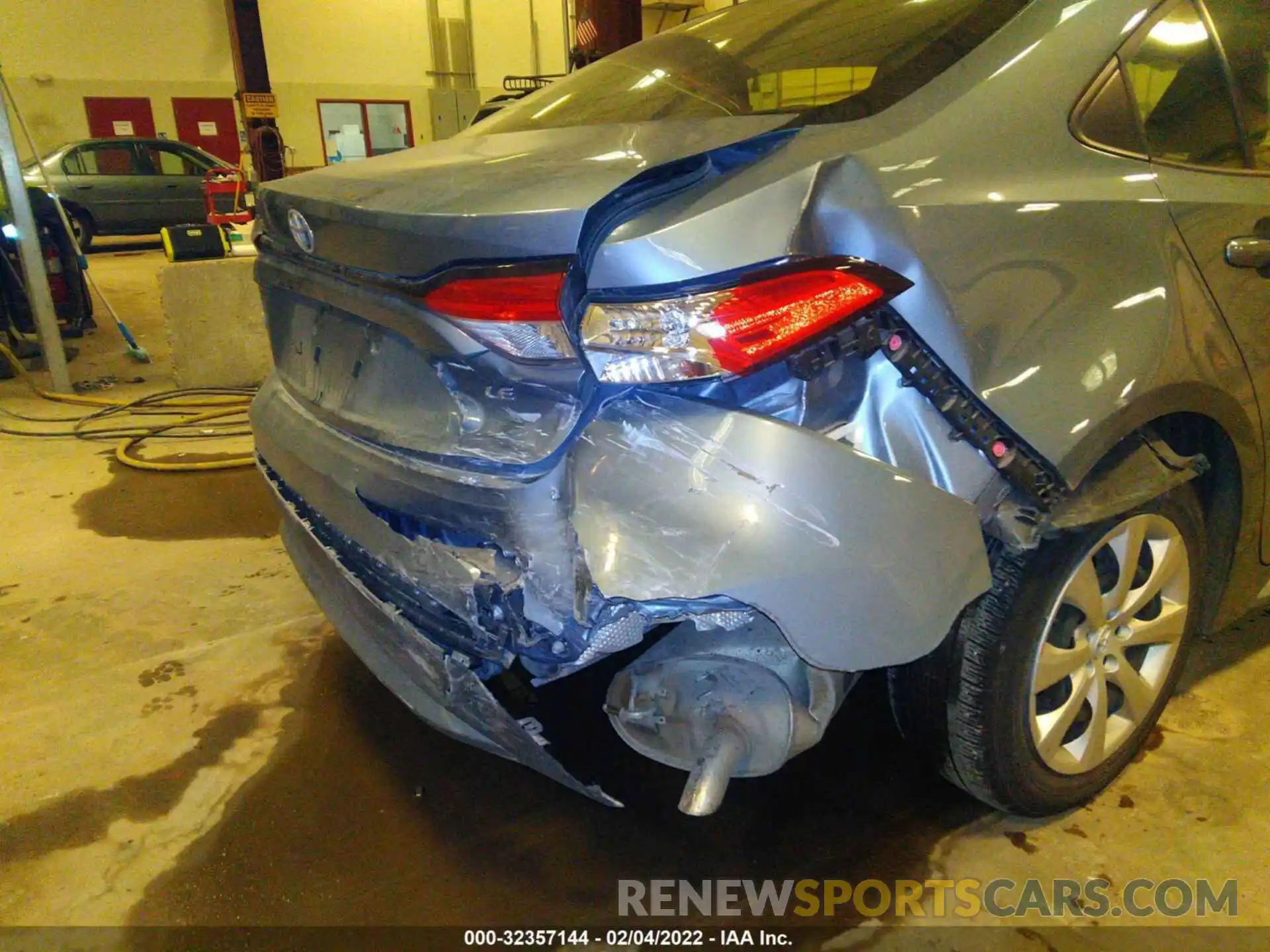 6 Photograph of a damaged car JTDEPRAE0LJ086022 TOYOTA COROLLA 2020