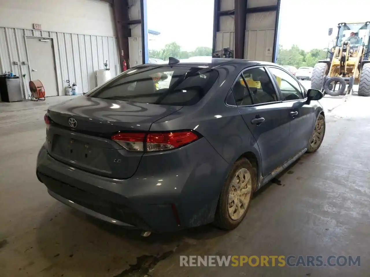 4 Photograph of a damaged car JTDEPRAE0LJ086540 TOYOTA COROLLA 2020