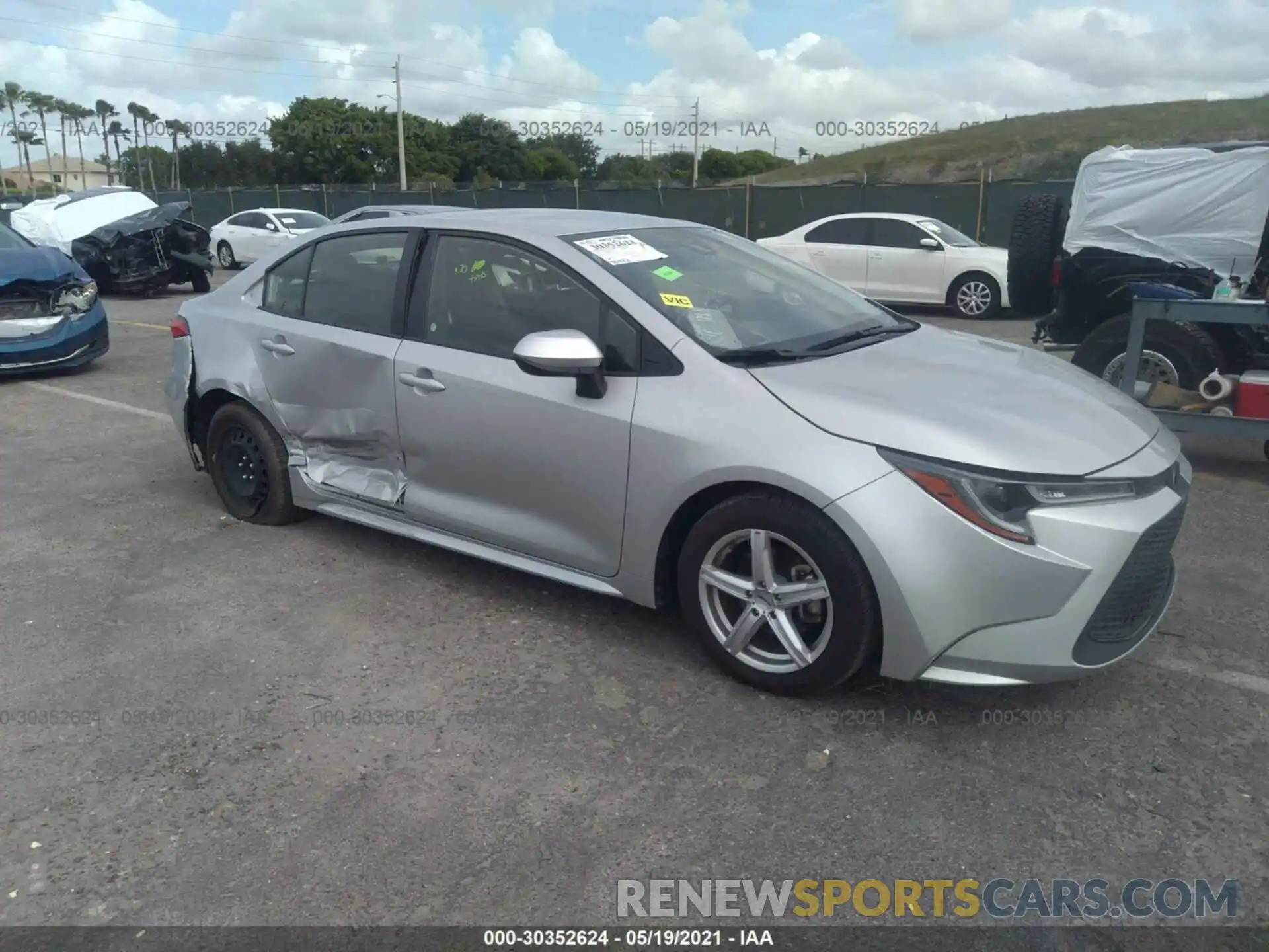 1 Photograph of a damaged car JTDEPRAE0LJ087395 TOYOTA COROLLA 2020