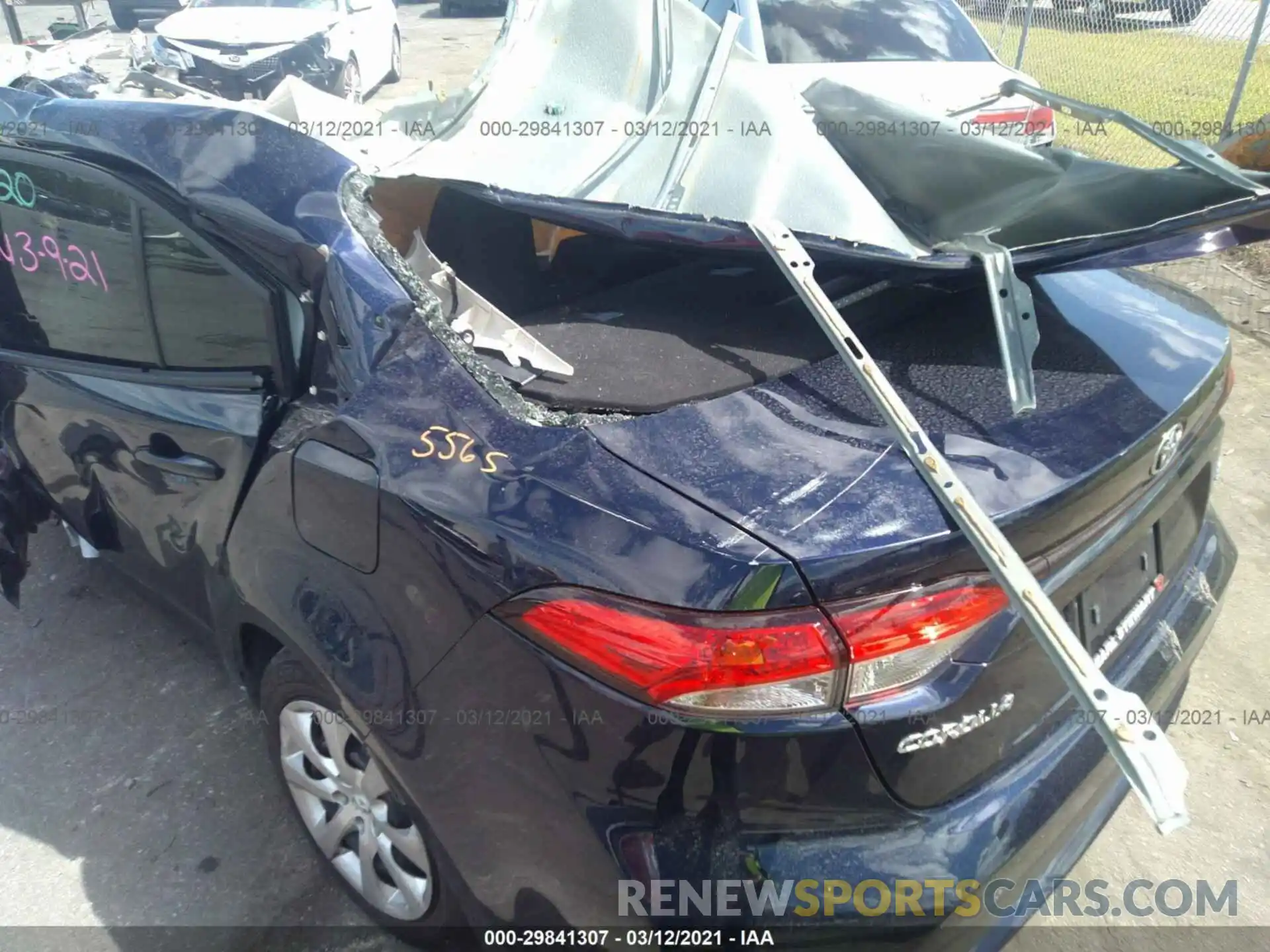 3 Photograph of a damaged car JTDEPRAE0LJ087574 TOYOTA COROLLA 2020