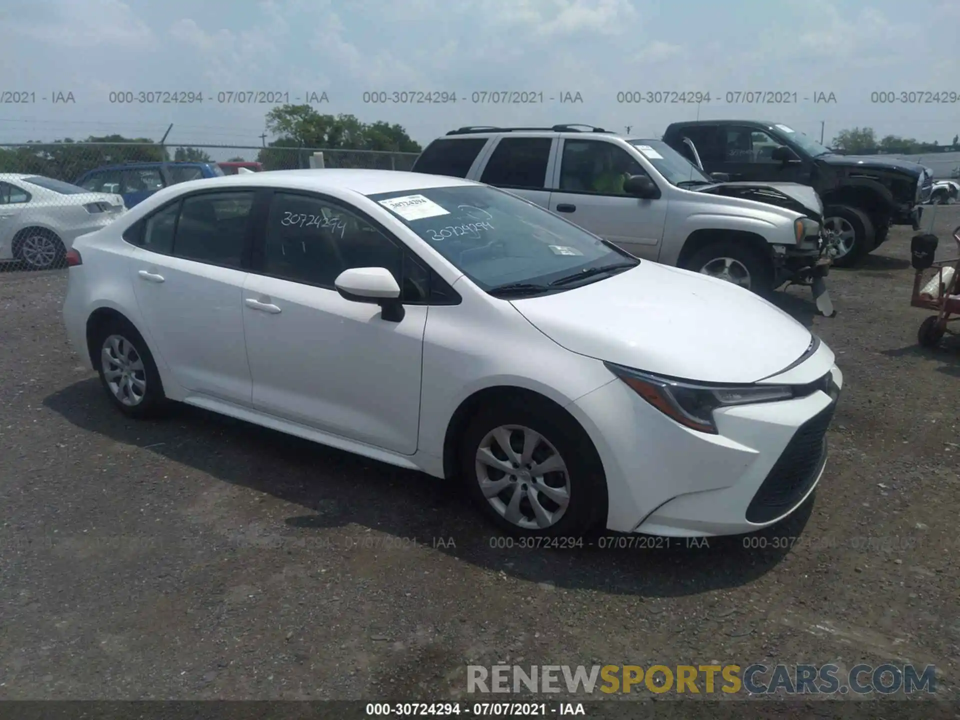 1 Photograph of a damaged car JTDEPRAE0LJ088742 TOYOTA COROLLA 2020