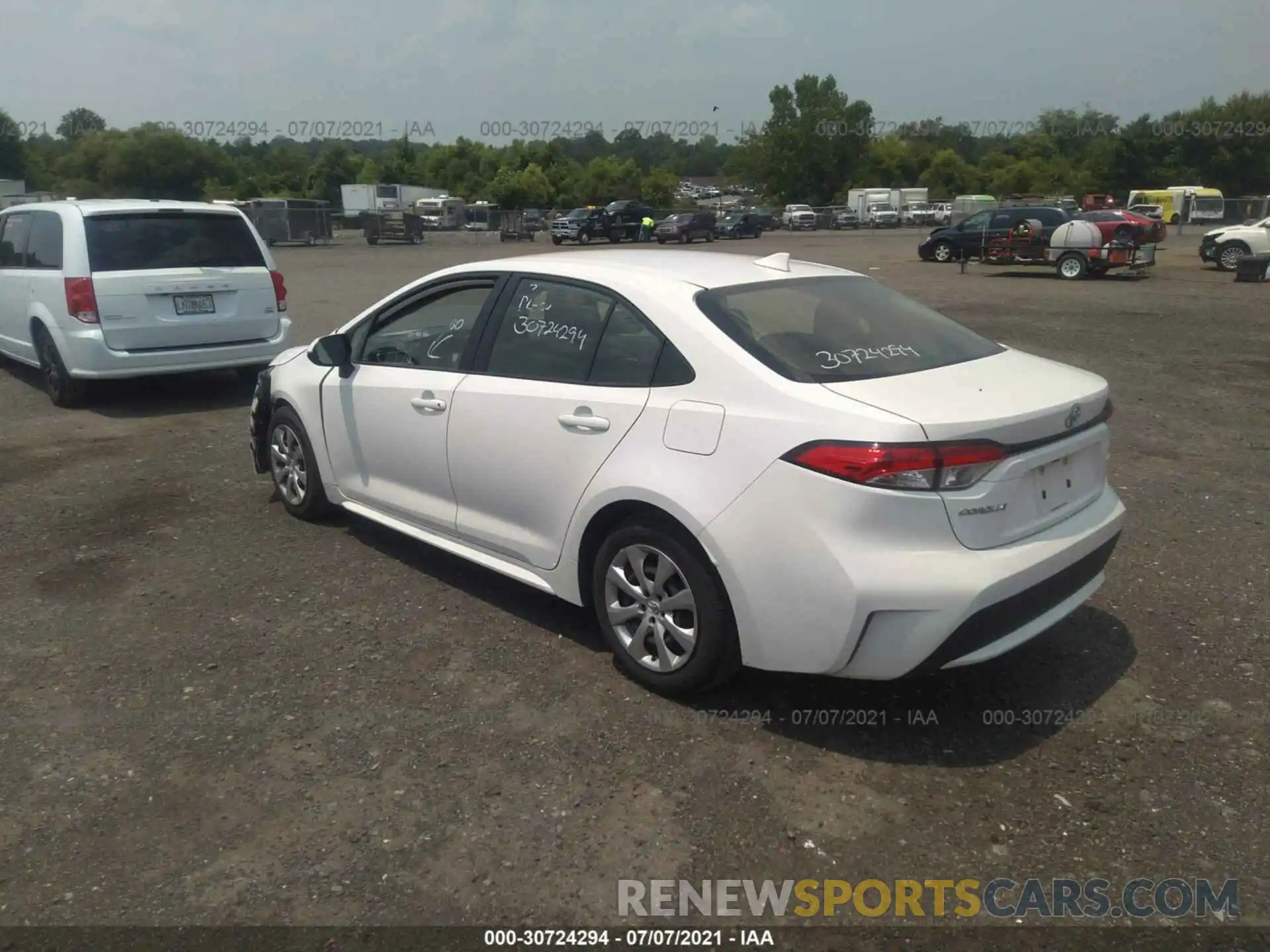 3 Photograph of a damaged car JTDEPRAE0LJ088742 TOYOTA COROLLA 2020