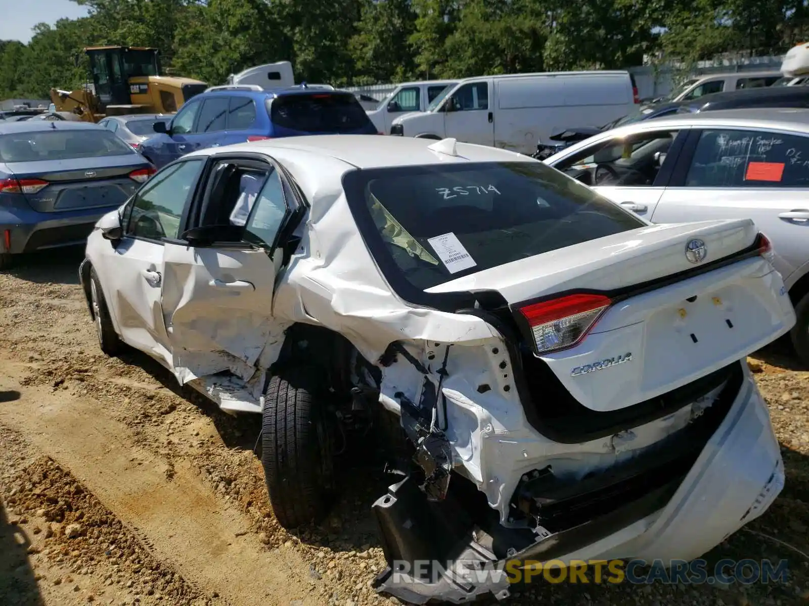 3 Фотография поврежденного автомобиля JTDEPRAE0LJ091110 TOYOTA COROLLA 2020