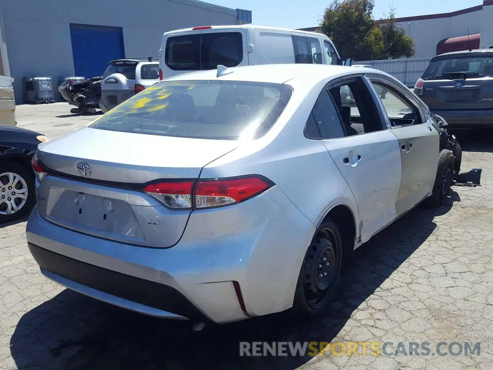 4 Photograph of a damaged car JTDEPRAE0LJ091883 TOYOTA COROLLA 2020