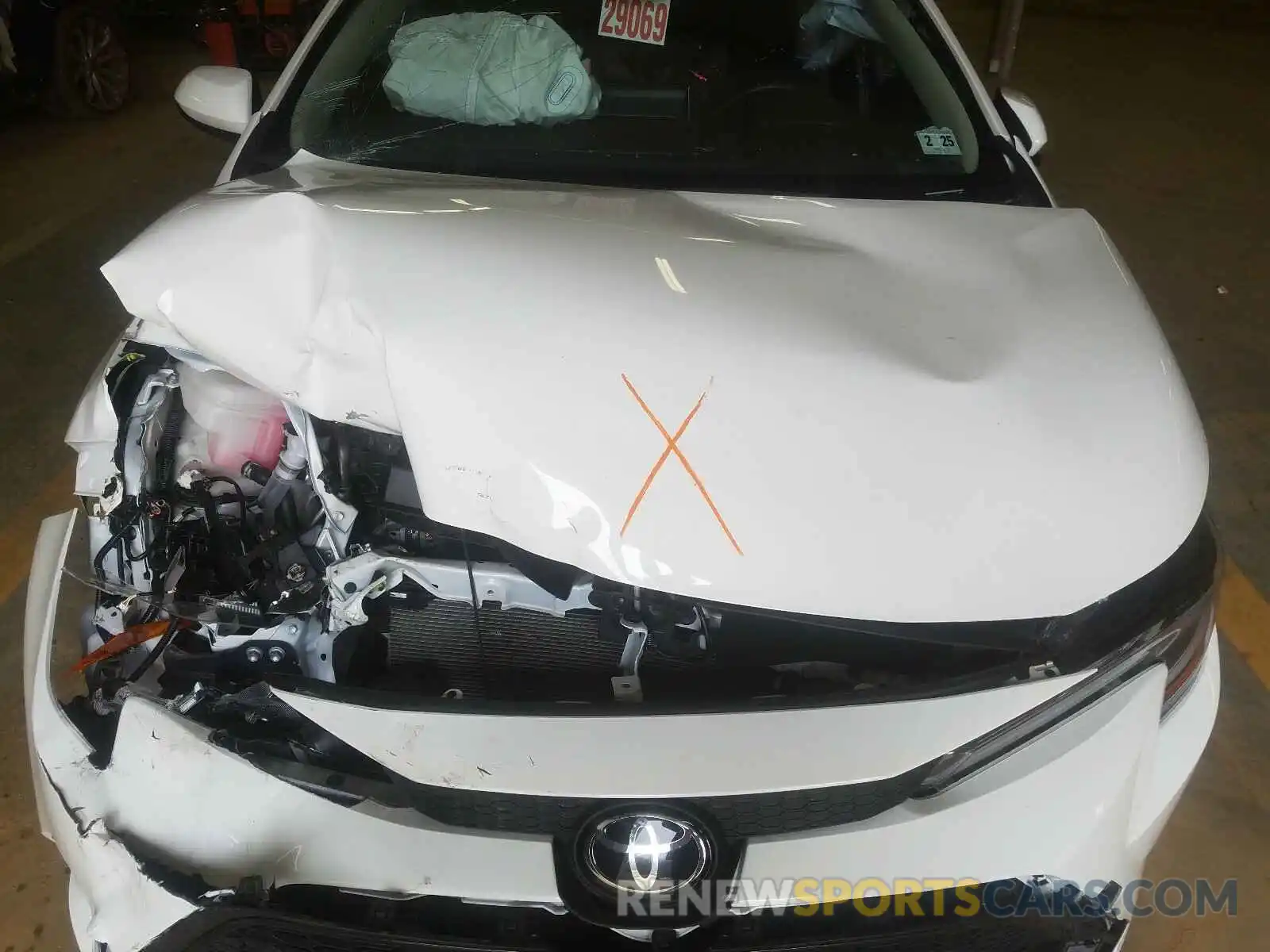 7 Photograph of a damaged car JTDEPRAE0LJ093116 TOYOTA COROLLA 2020