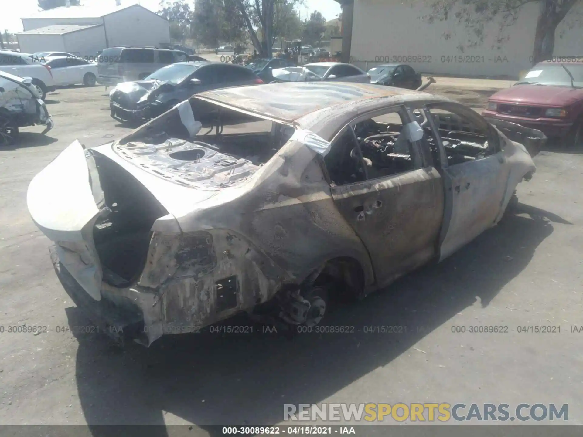 4 Photograph of a damaged car JTDEPRAE0LJ093407 TOYOTA COROLLA 2020