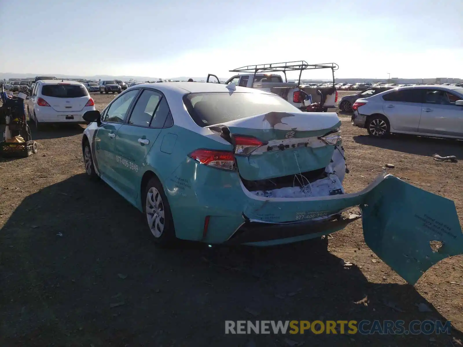 3 Photograph of a damaged car JTDEPRAE0LJ094721 TOYOTA COROLLA 2020