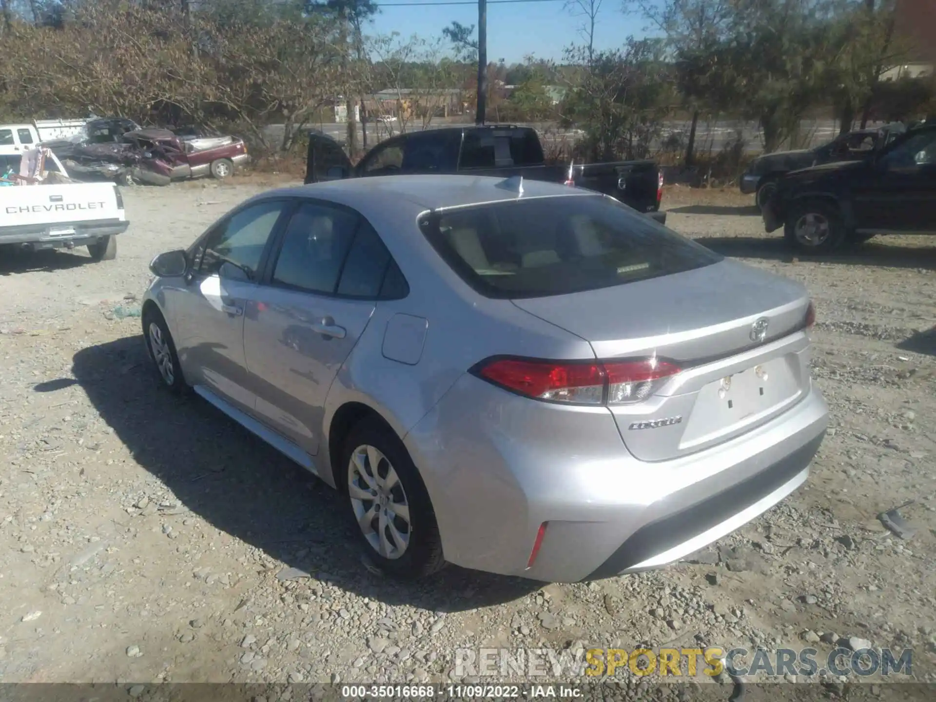 3 Photograph of a damaged car JTDEPRAE0LJ095996 TOYOTA COROLLA 2020