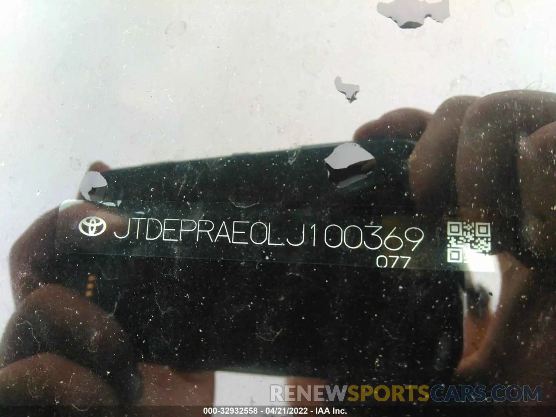 9 Photograph of a damaged car JTDEPRAE0LJ100369 TOYOTA COROLLA 2020