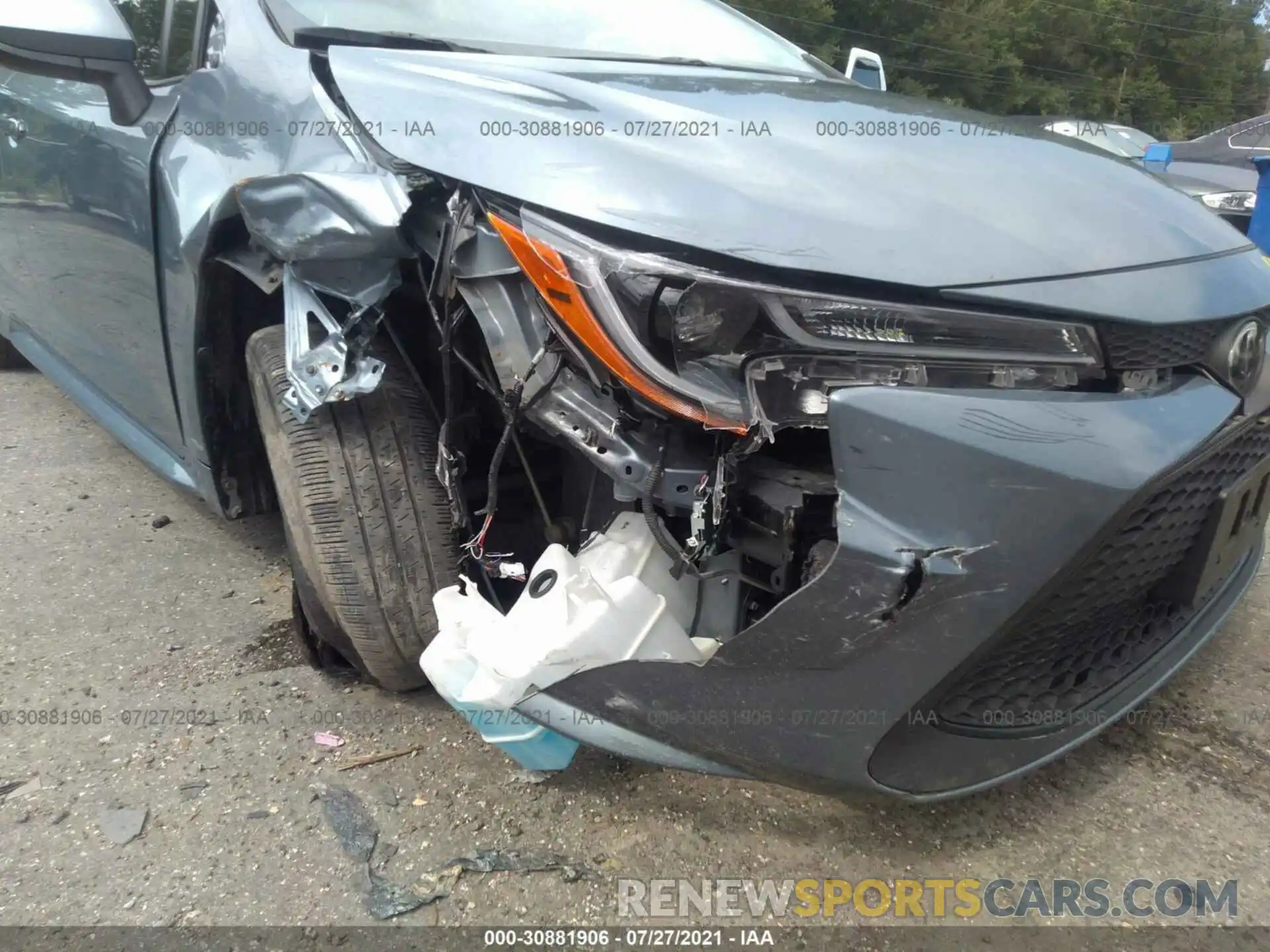 6 Photograph of a damaged car JTDEPRAE0LJ100582 TOYOTA COROLLA 2020