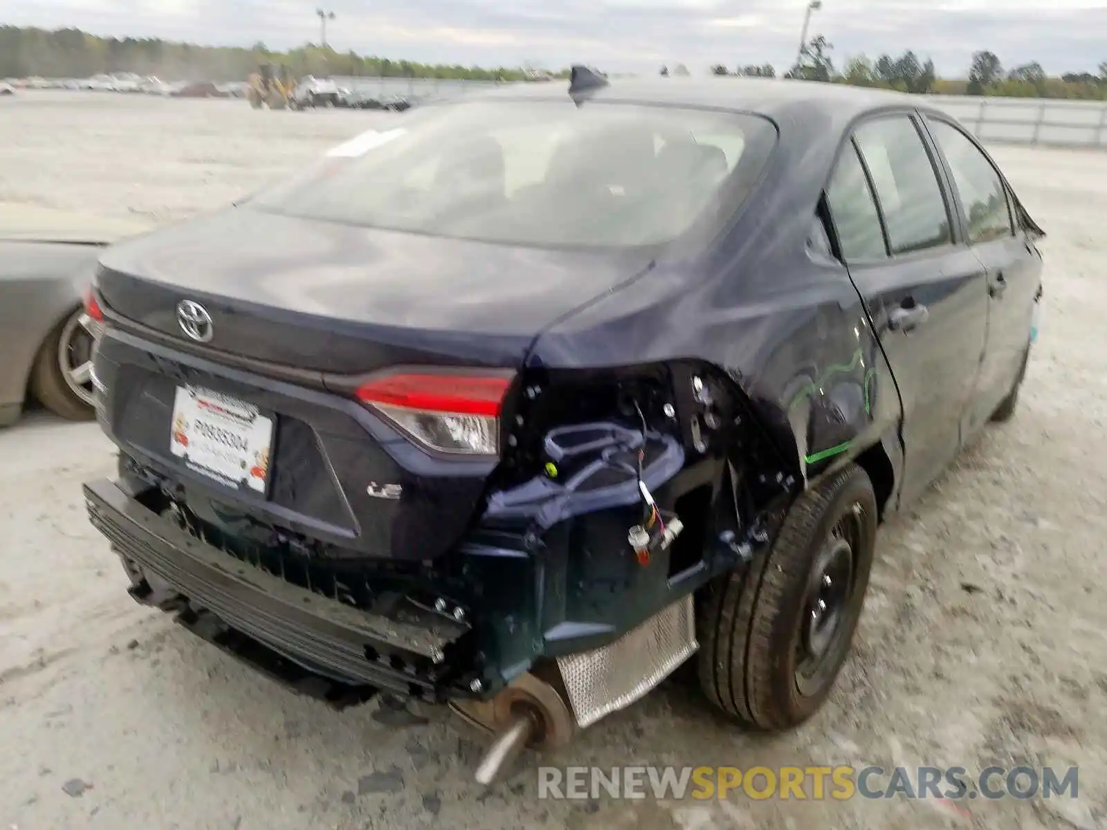 4 Photograph of a damaged car JTDEPRAE0LJ102168 TOYOTA COROLLA 2020