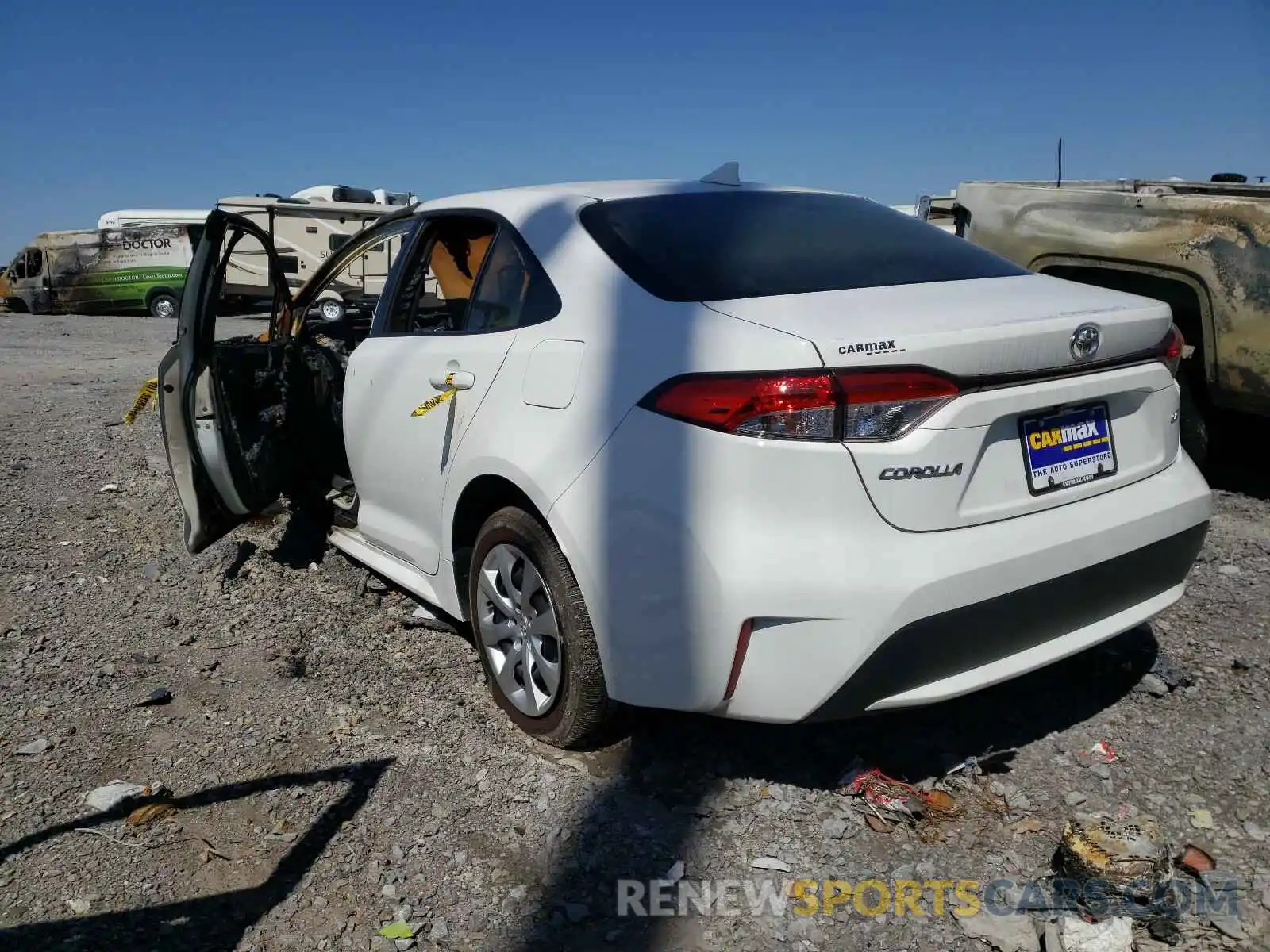 3 Photograph of a damaged car JTDEPRAE0LJ102459 TOYOTA COROLLA 2020