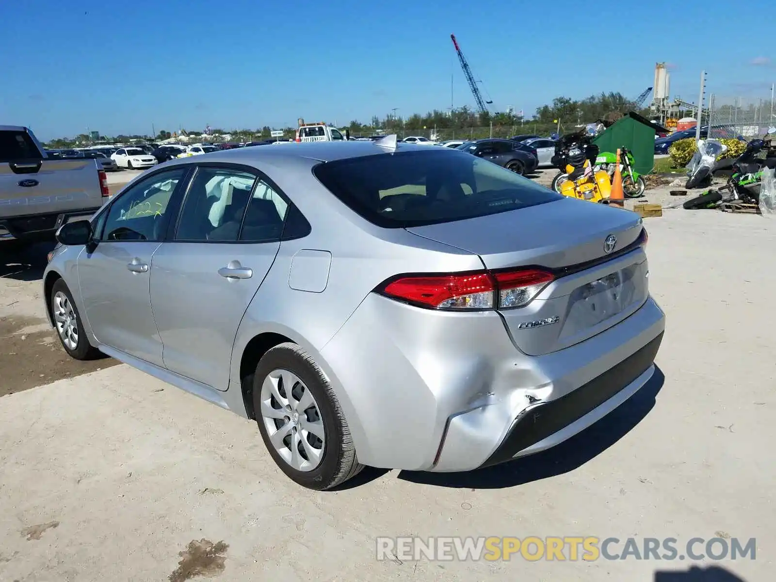 3 Photograph of a damaged car JTDEPRAE0LJ102607 TOYOTA COROLLA 2020