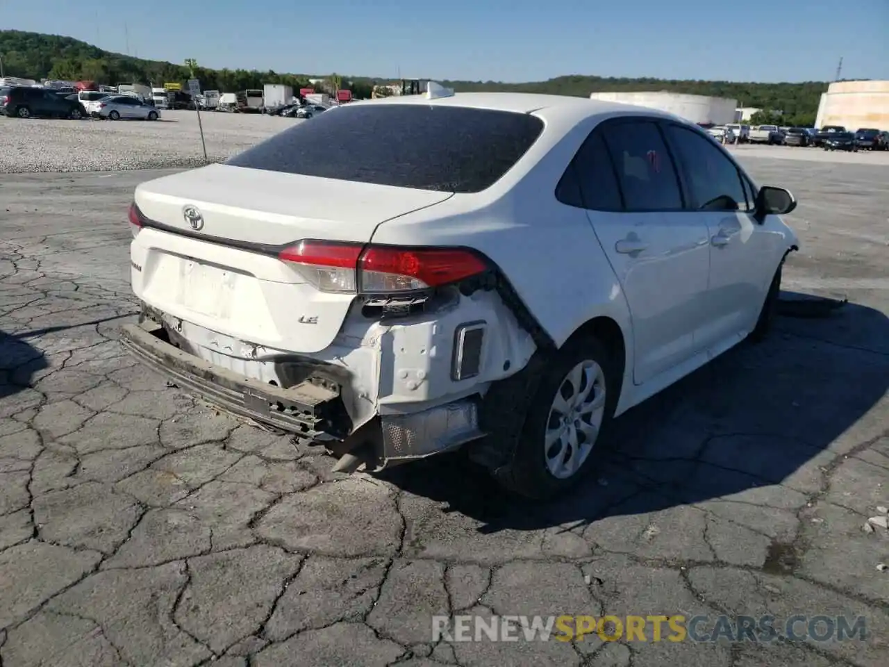 4 Photograph of a damaged car JTDEPRAE0LJ103398 TOYOTA COROLLA 2020