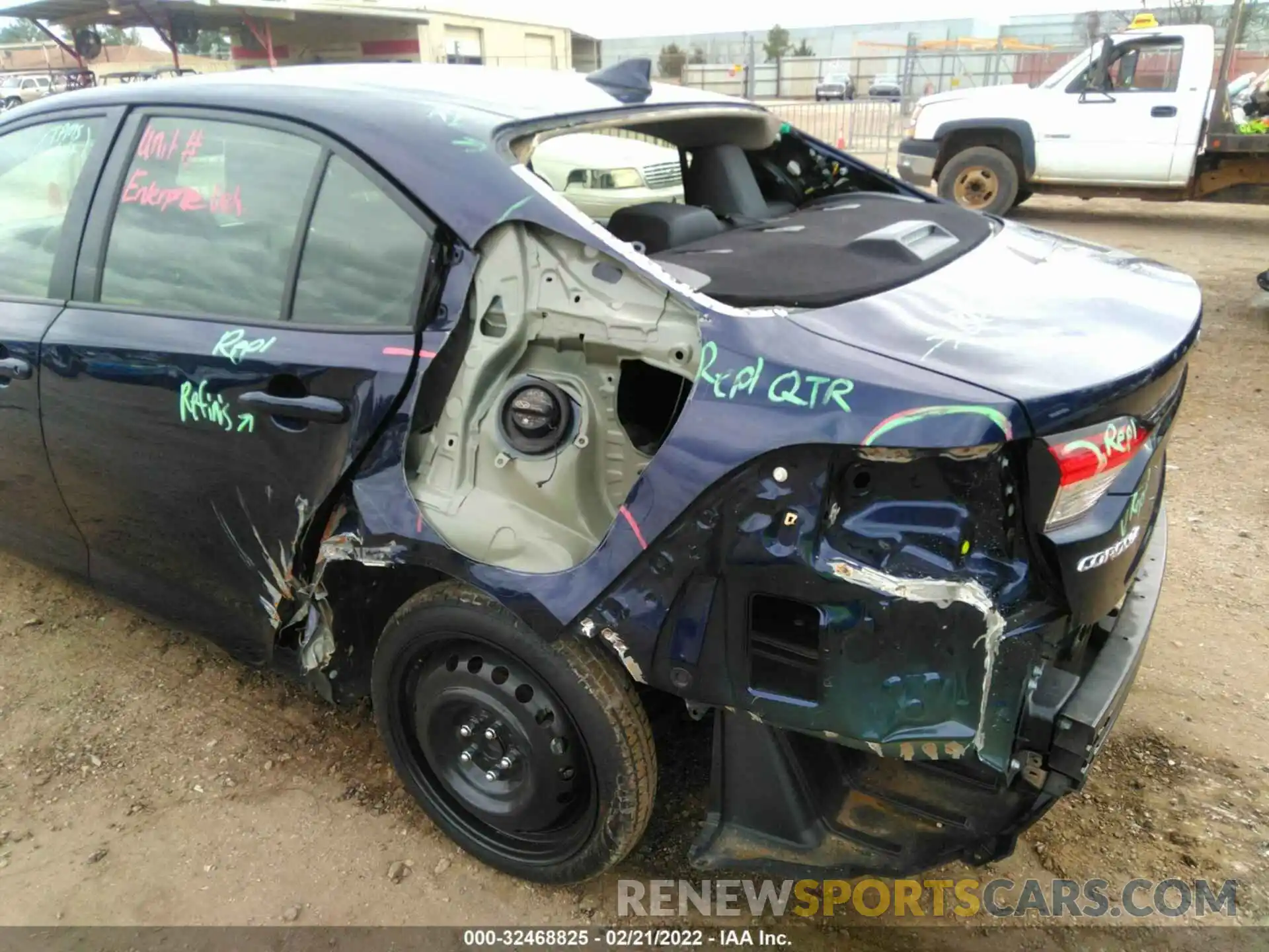 6 Photograph of a damaged car JTDEPRAE0LJ103496 TOYOTA COROLLA 2020