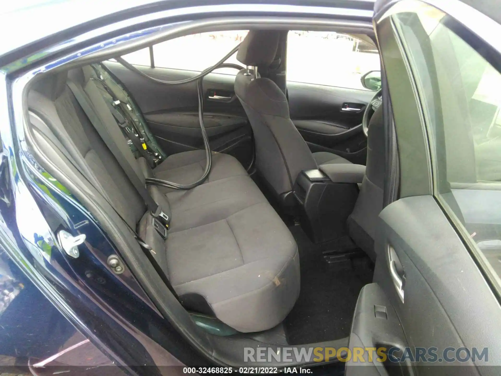 8 Photograph of a damaged car JTDEPRAE0LJ103496 TOYOTA COROLLA 2020