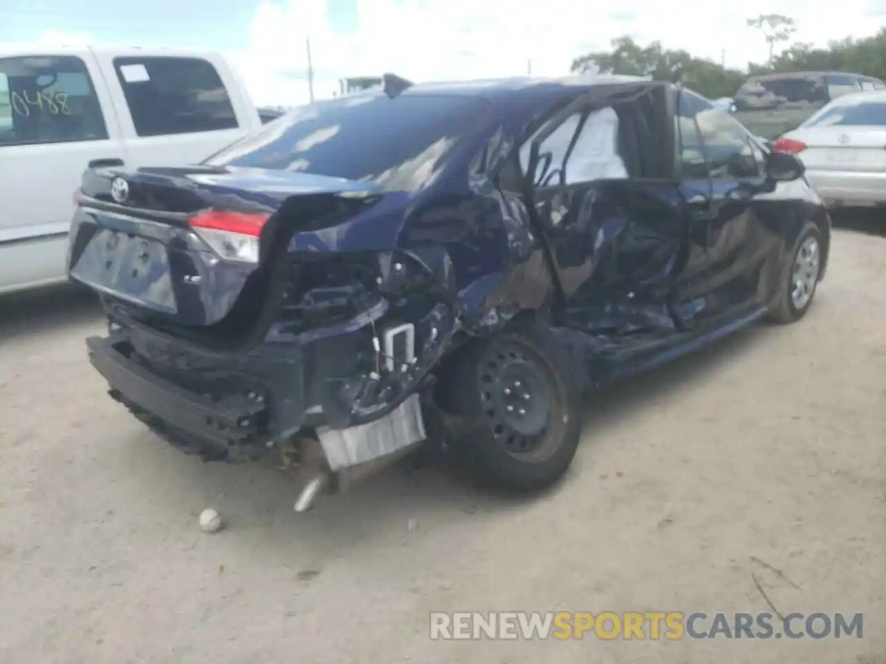 4 Photograph of a damaged car JTDEPRAE0LJ104387 TOYOTA COROLLA 2020