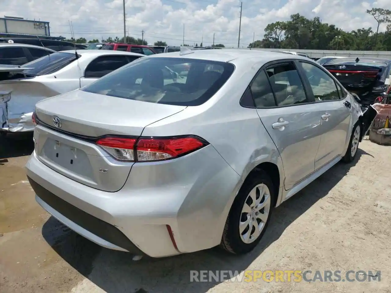 4 Photograph of a damaged car JTDEPRAE0LJ107936 TOYOTA COROLLA 2020