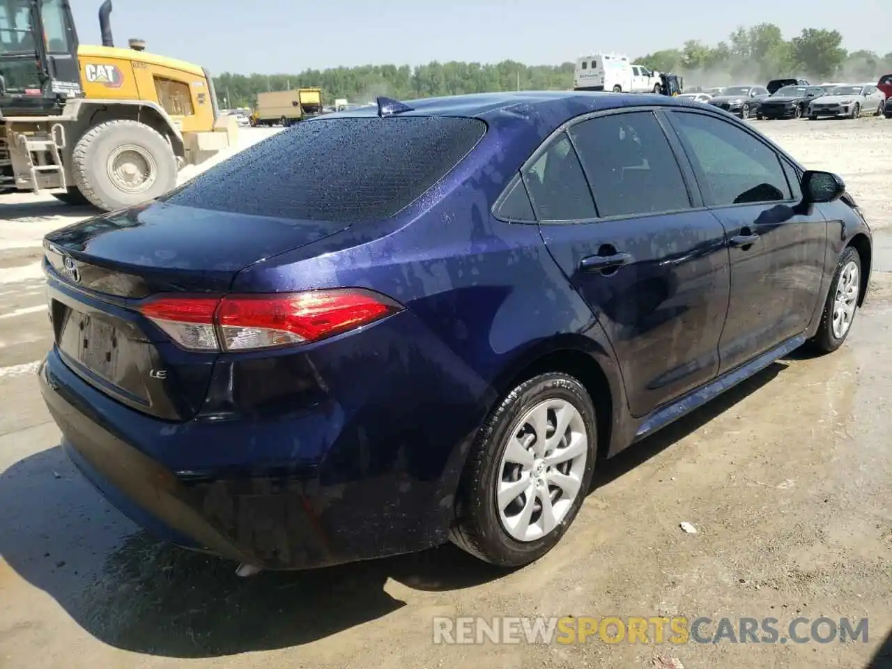 4 Photograph of a damaged car JTDEPRAE0LJ111534 TOYOTA COROLLA 2020