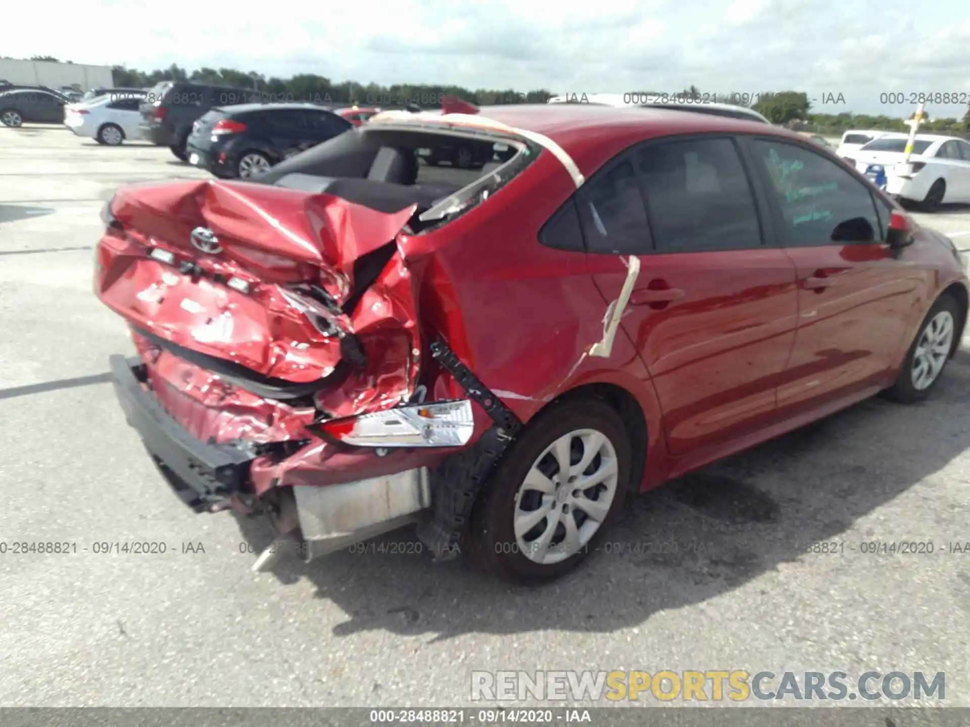 4 Photograph of a damaged car JTDEPRAE0LJ111971 TOYOTA COROLLA 2020