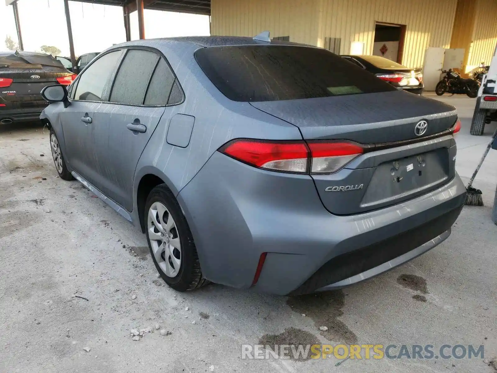 3 Photograph of a damaged car JTDEPRAE0LJ112716 TOYOTA COROLLA 2020