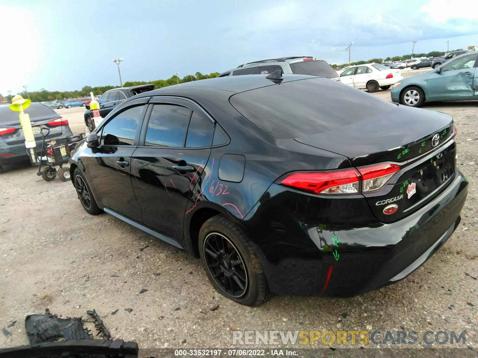 3 Photograph of a damaged car JTDEPRAE0LJ114143 TOYOTA COROLLA 2020