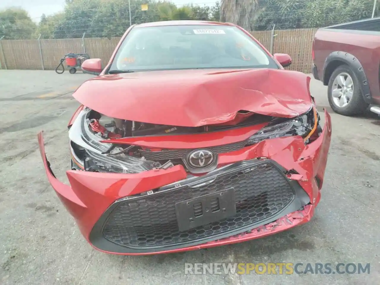 9 Photograph of a damaged car JTDEPRAE0LJ115065 TOYOTA COROLLA 2020